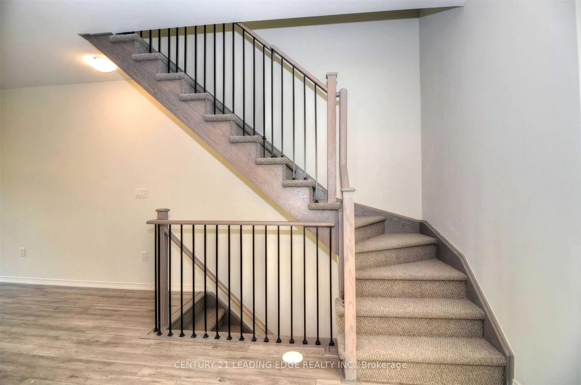 Photo 9 of 1416 Coral Springs Path, Oshawa, Taunton — HOMEH
