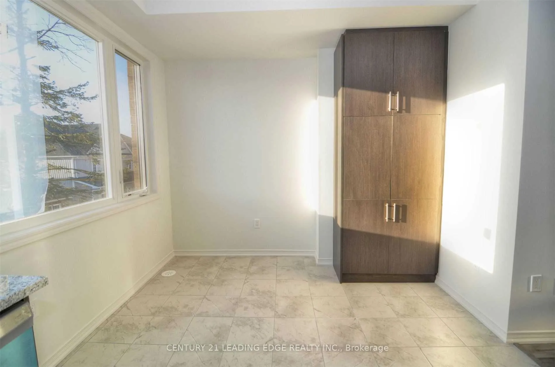 Photo 16 of 1416 Coral Springs Path, Oshawa, Taunton — HOMEH