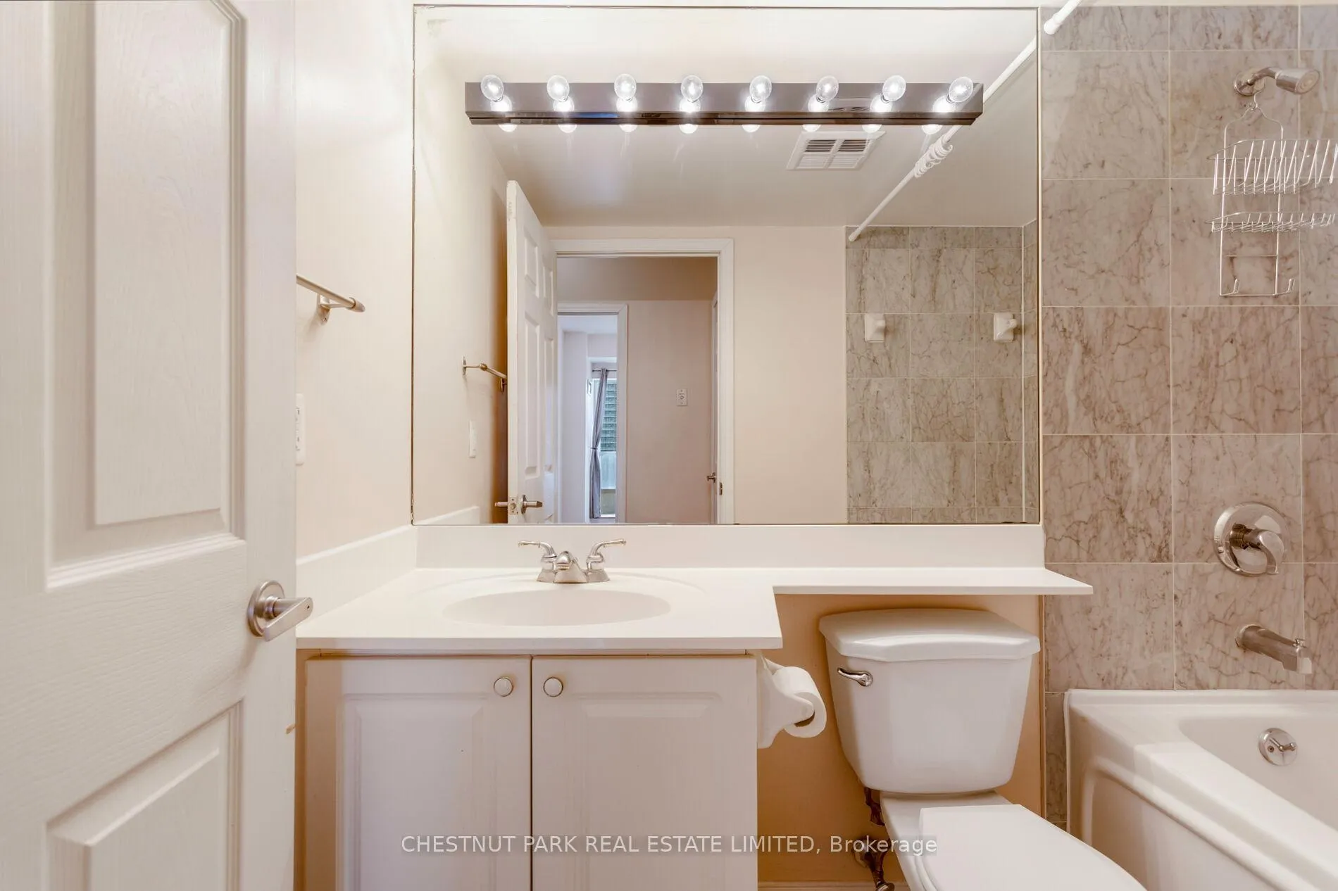 Photo 16 of Unit 710, 909 Bay Street, Toronto, Bay Street Corridor — HOMEH