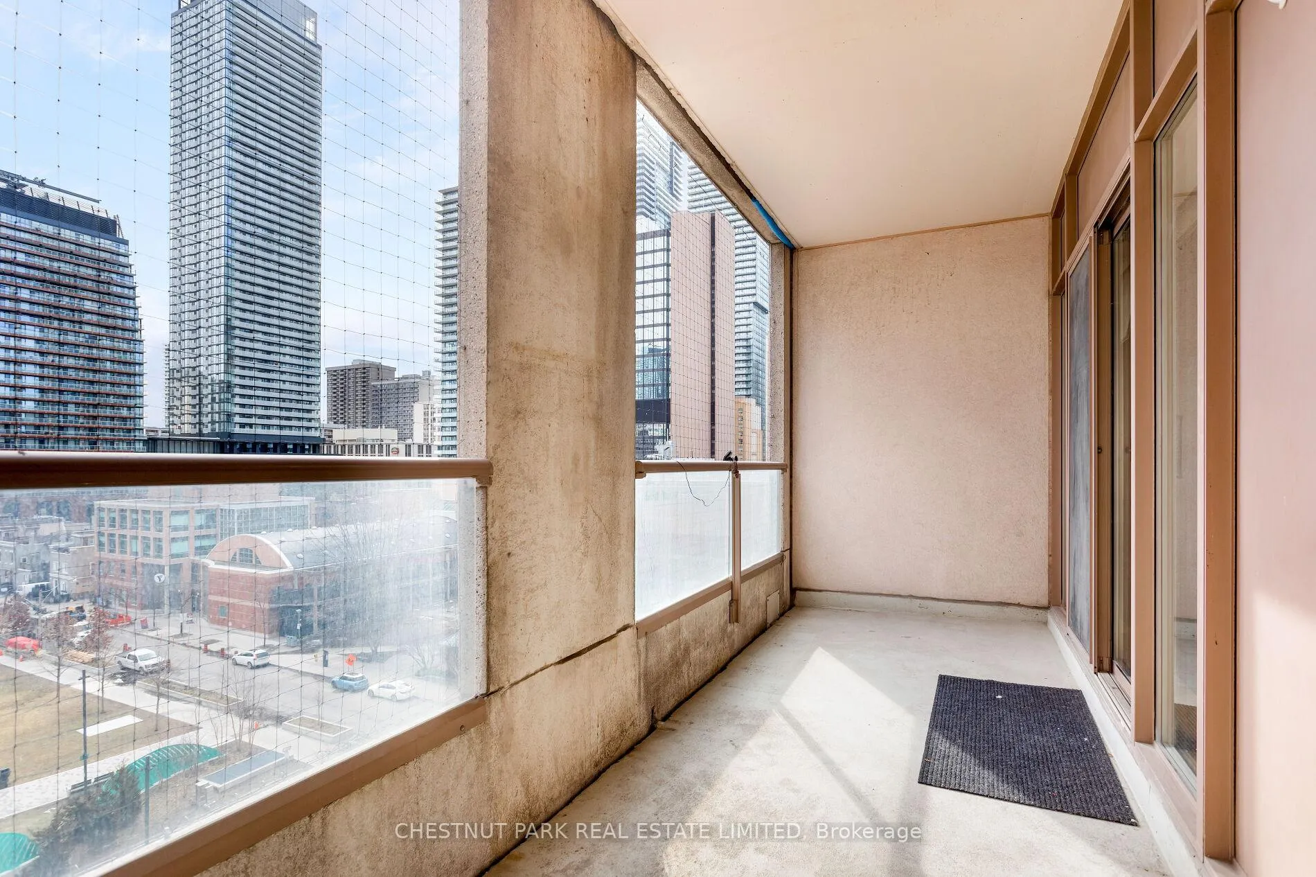 Photo 24 of Unit 710, 909 Bay Street, Toronto, Bay Street Corridor — HOMEH