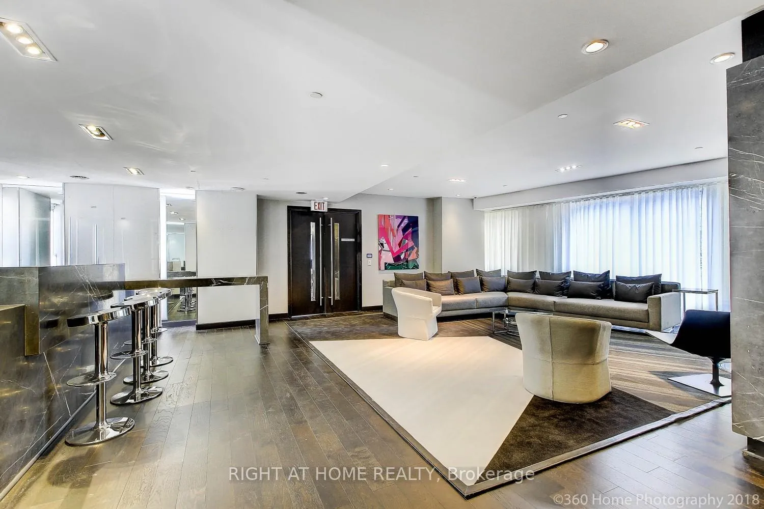 Photo 20 of Unit 4507, 8 The Esplanade Avenue, Toronto, Waterfront Communities — HOMEH