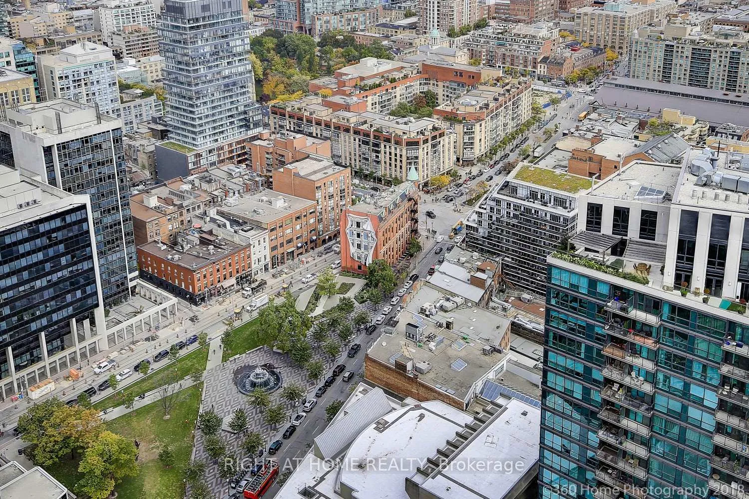 Photo 22 of Unit 4507, 8 The Esplanade Avenue, Toronto, Waterfront Communities — HOMEH