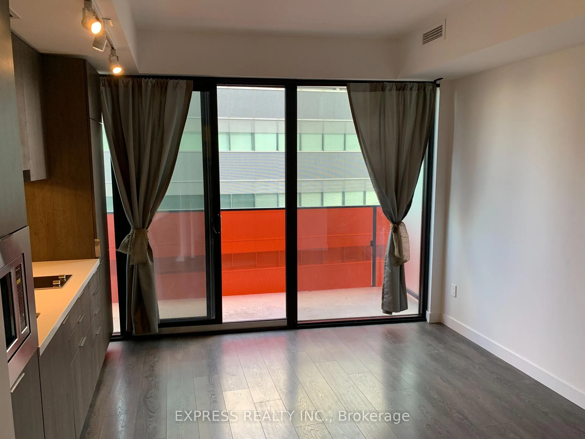 Photo 8 of Unit 2106, 215 Queen Street W, Toronto, University — HOMEH