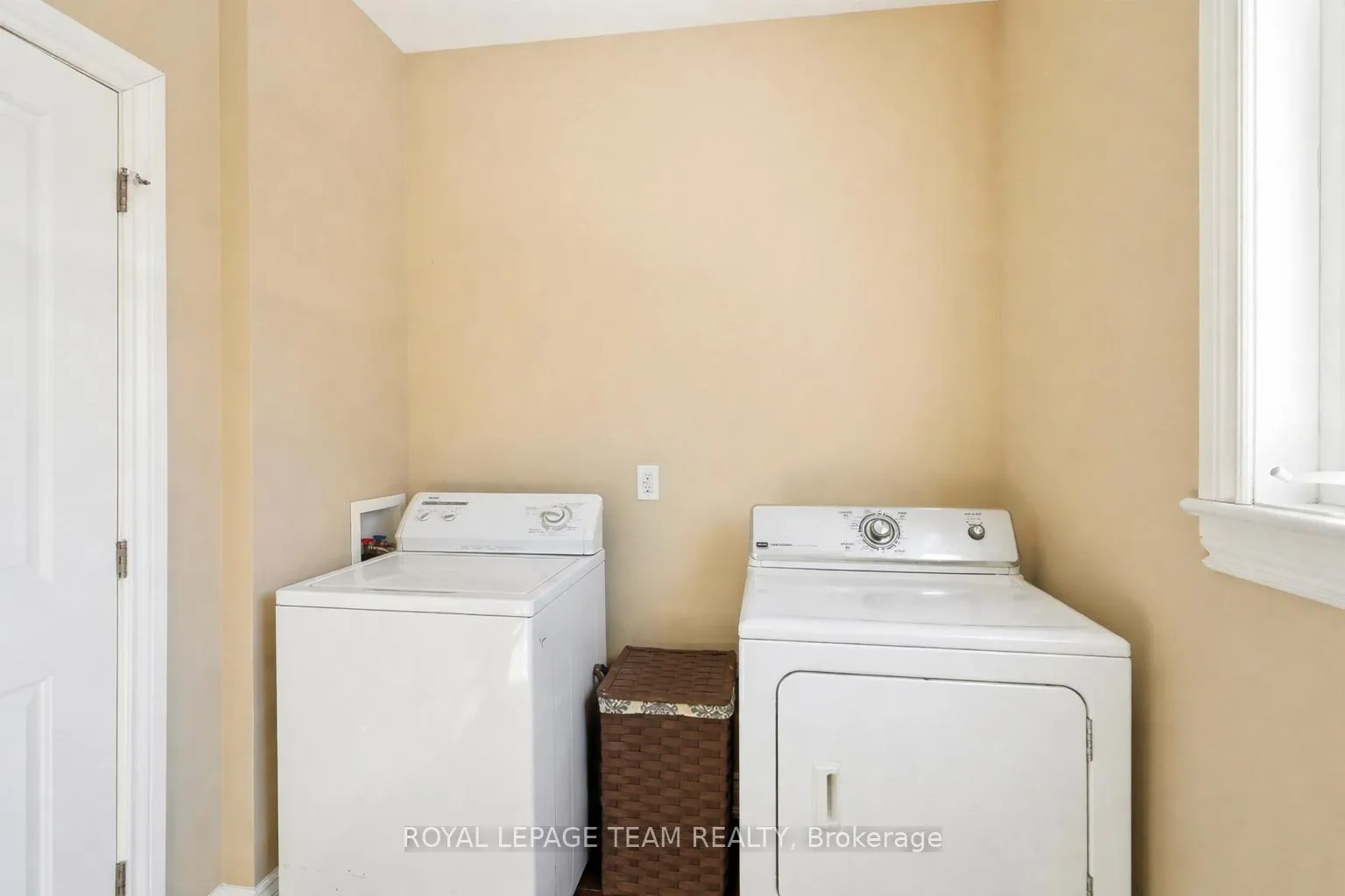 Photo 18 of 1196 Old Carp Road, Ottawa, Kanata - Morgan's Grant/South March — HOMEH
