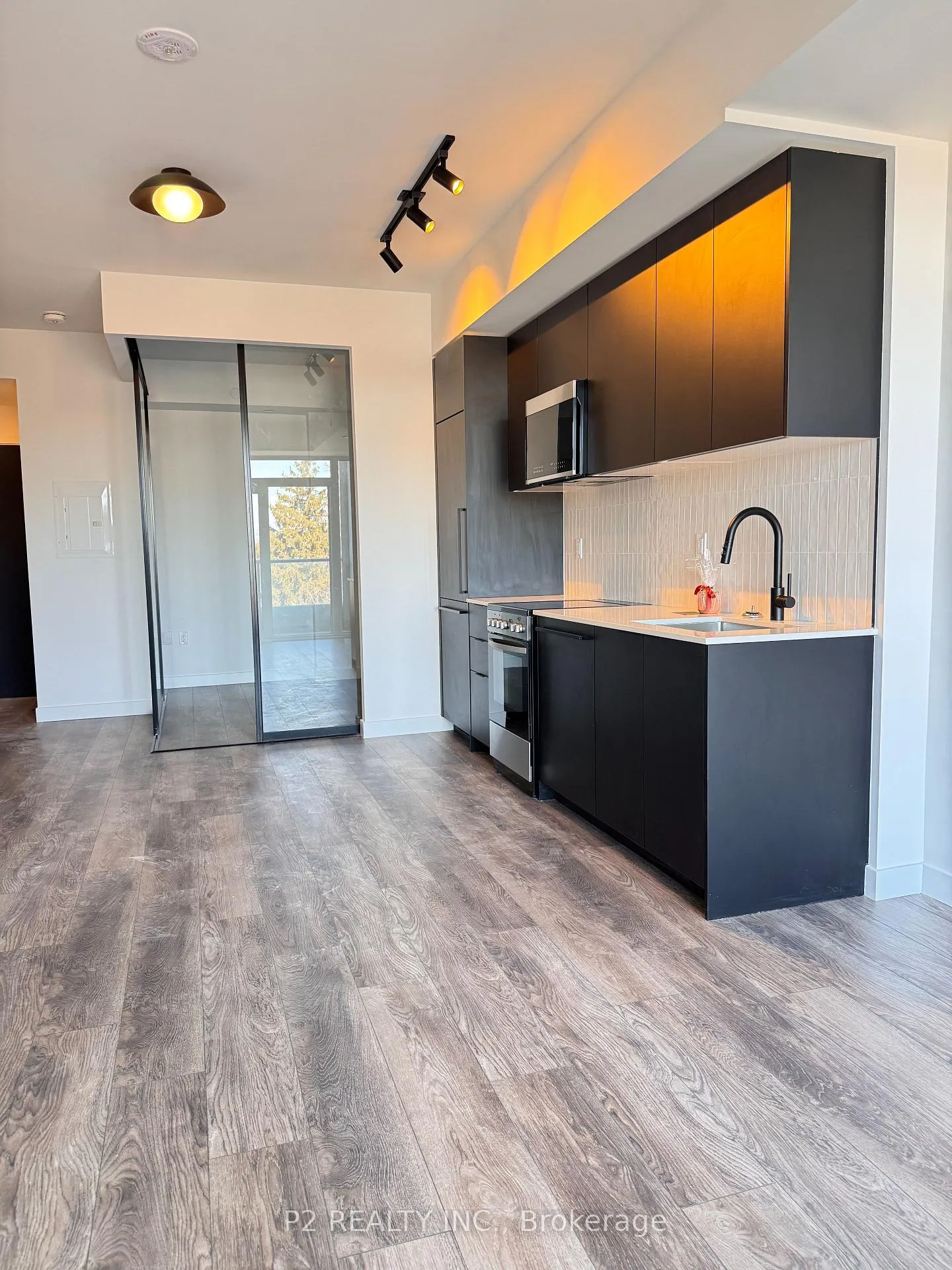 Photo 10 of Unit 508, 1635 Military Trail, Scarborough, Centennial Scarborough — HOMEH