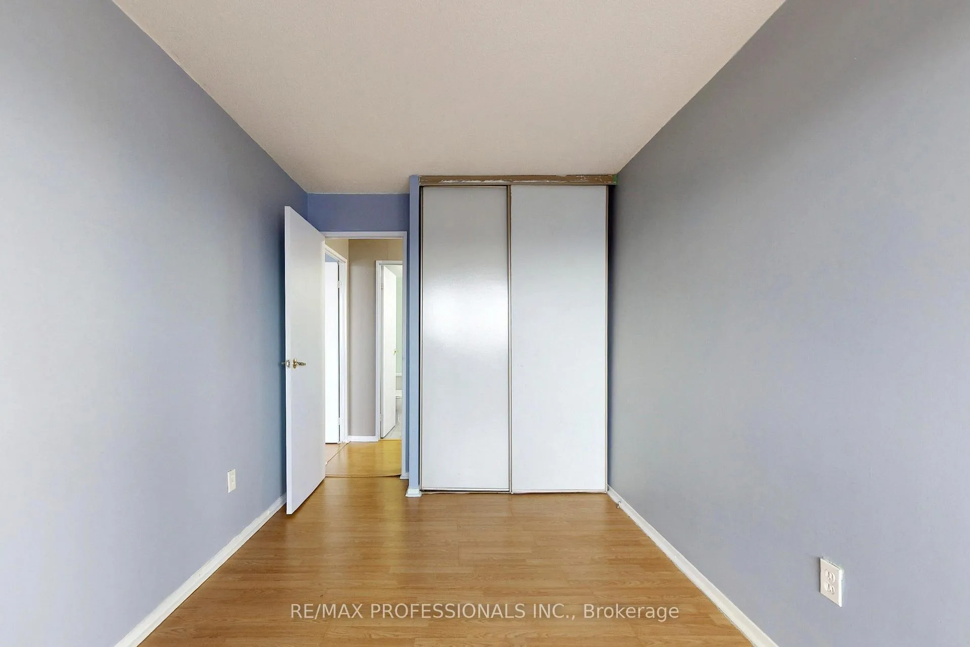 Photo 18 of Unit 1911, 10 Markbrook Lane, Etobicoke, Mount Olive-Silverstone-Jamestown — HOMEH