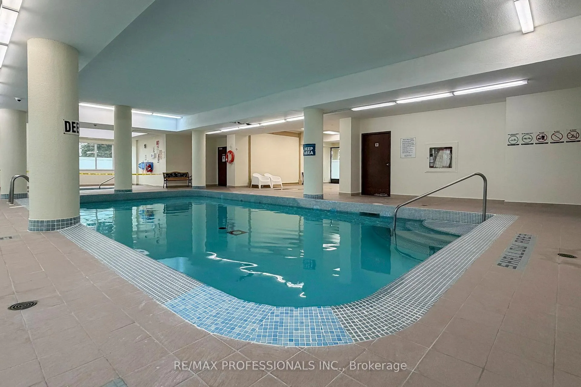 Photo 21 of Unit 1911, 10 Markbrook Lane, Etobicoke, Mount Olive-Silverstone-Jamestown — HOMEH