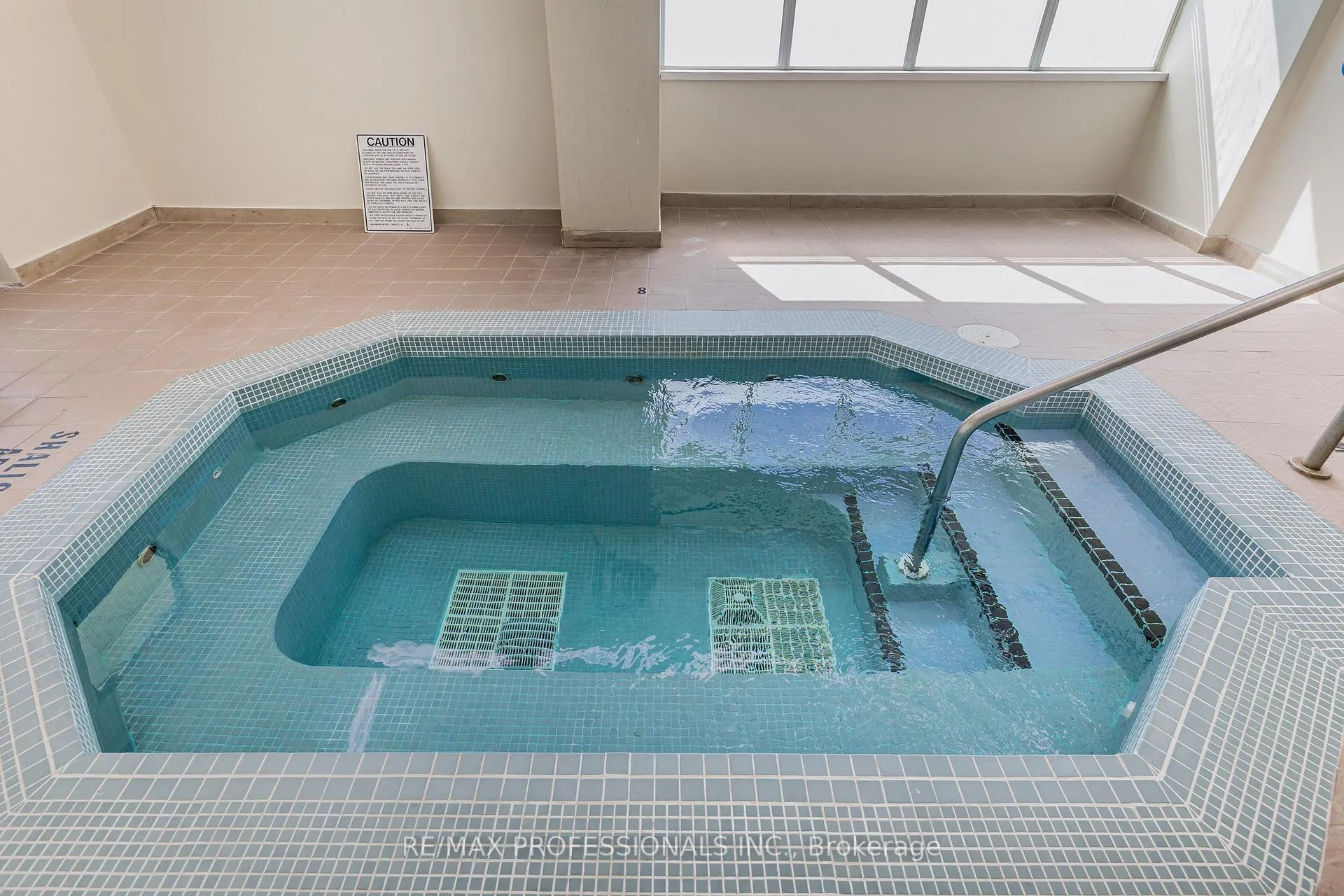 Photo 22 of Unit 1911, 10 Markbrook Lane, Etobicoke, Mount Olive-Silverstone-Jamestown — HOMEH