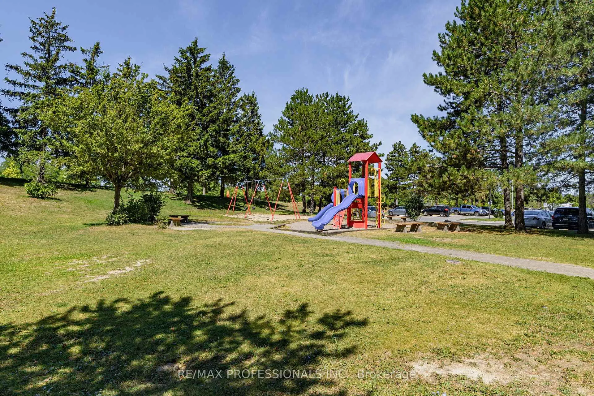 Photo 28 of Unit 1911, 10 Markbrook Lane, Etobicoke, Mount Olive-Silverstone-Jamestown — HOMEH