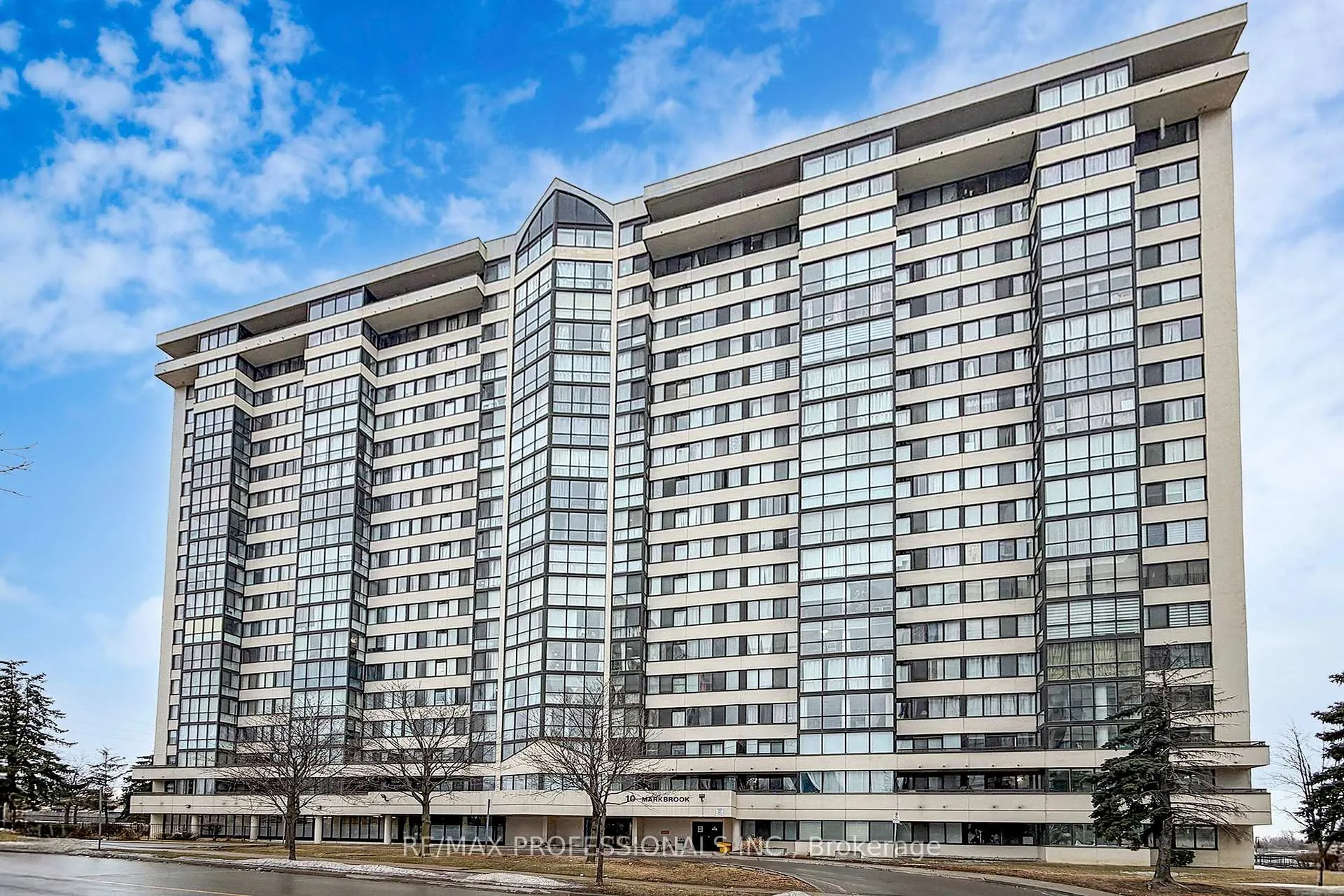 Photo 31 of Unit 1911, 10 Markbrook Lane, Etobicoke, Mount Olive-Silverstone-Jamestown — HOMEH