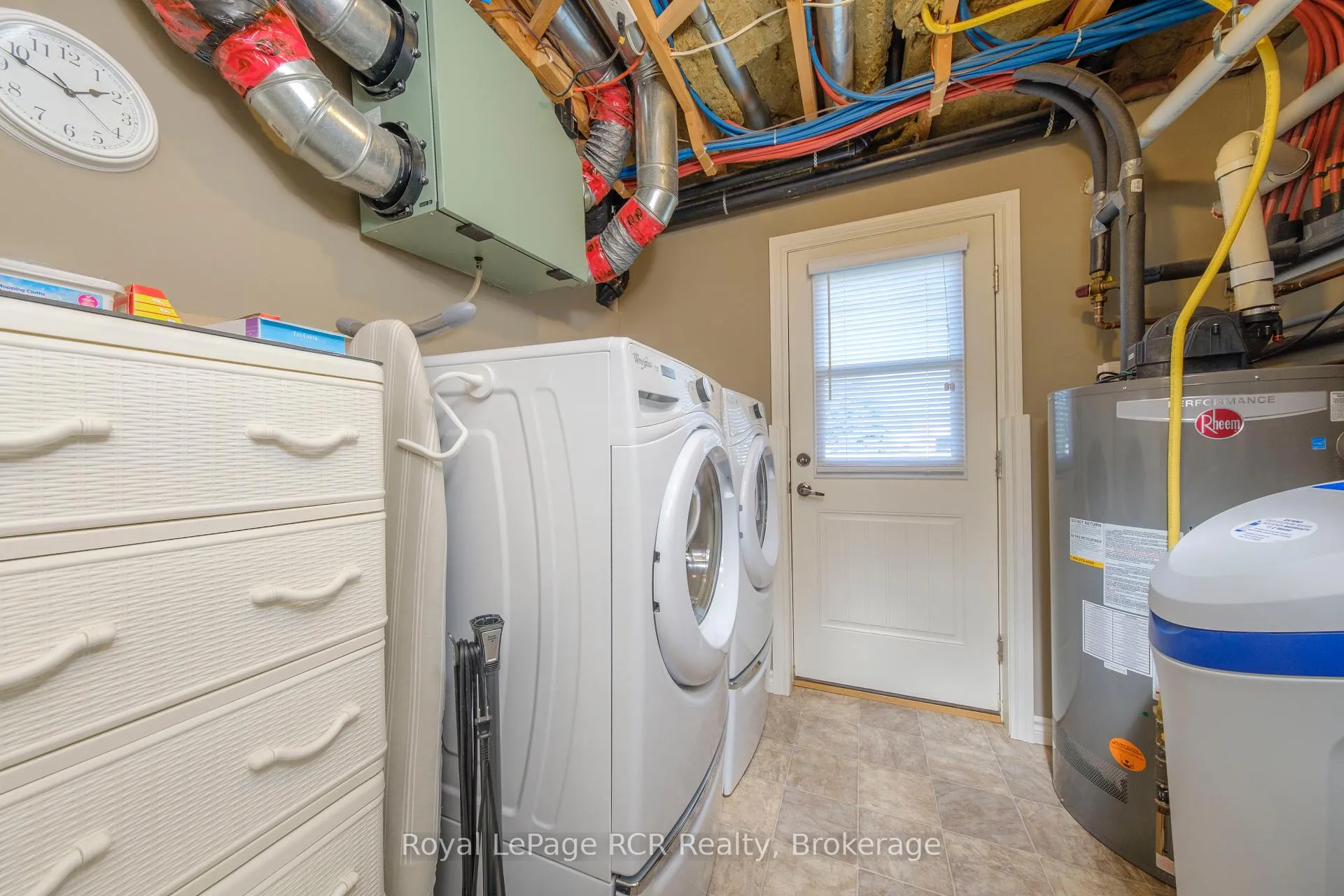 Photo 21 of 54 Lakefield Drive, Kincardine — HOMEH