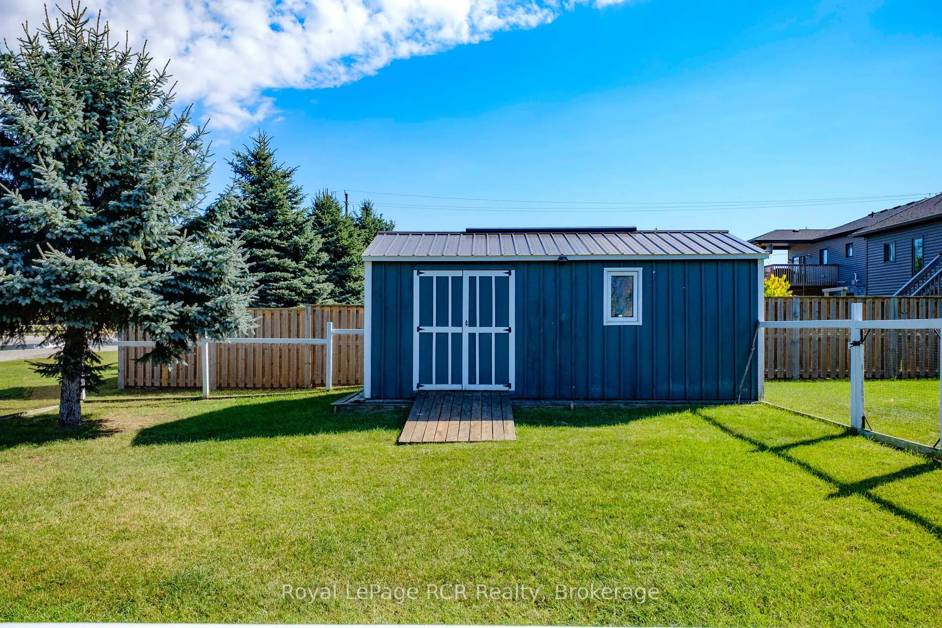 Photo 27 of 54 Lakefield Drive, Kincardine — HOMEH