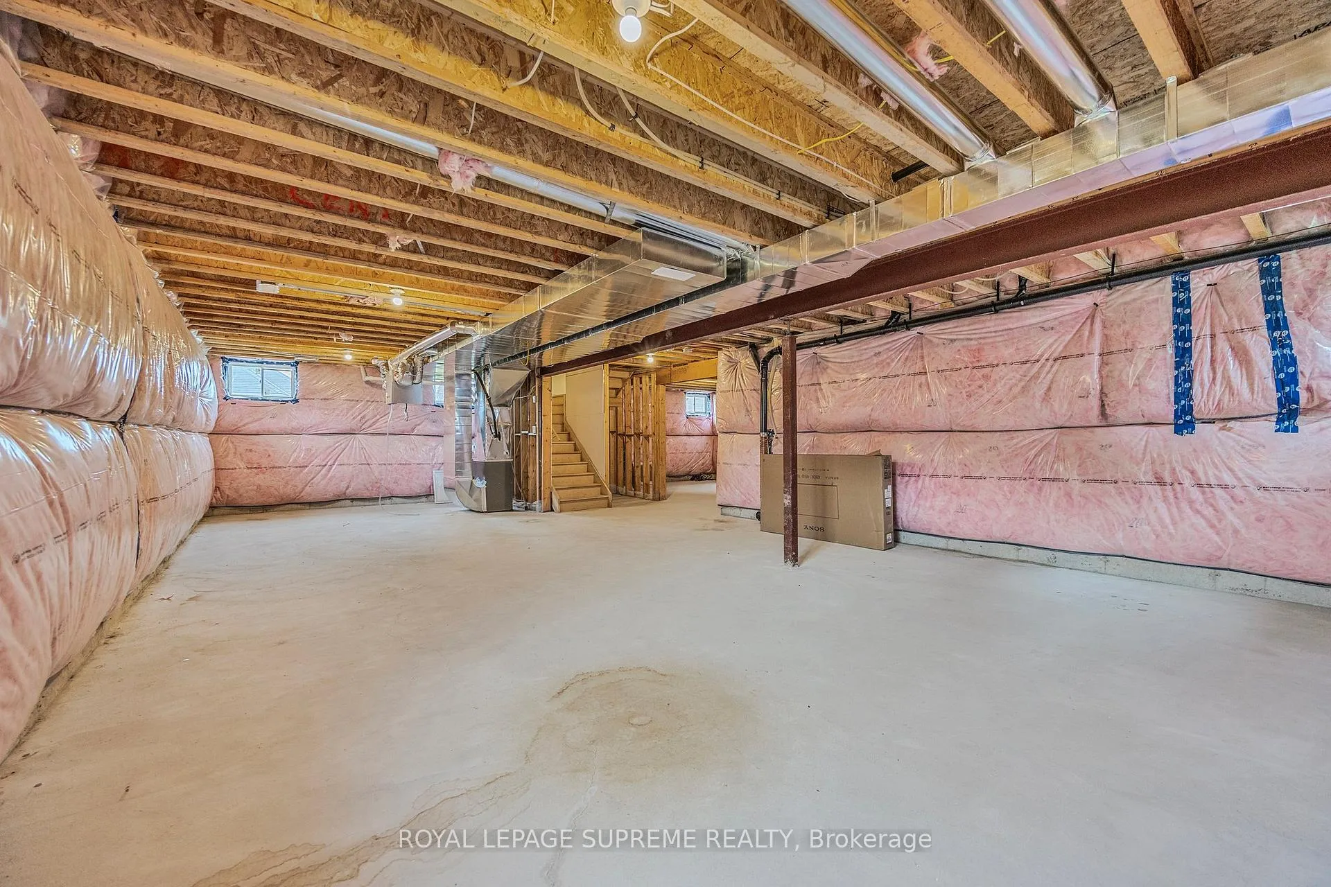 Photo 33 of 101 Sebastian Street E, Blue Mountains — HOMEH