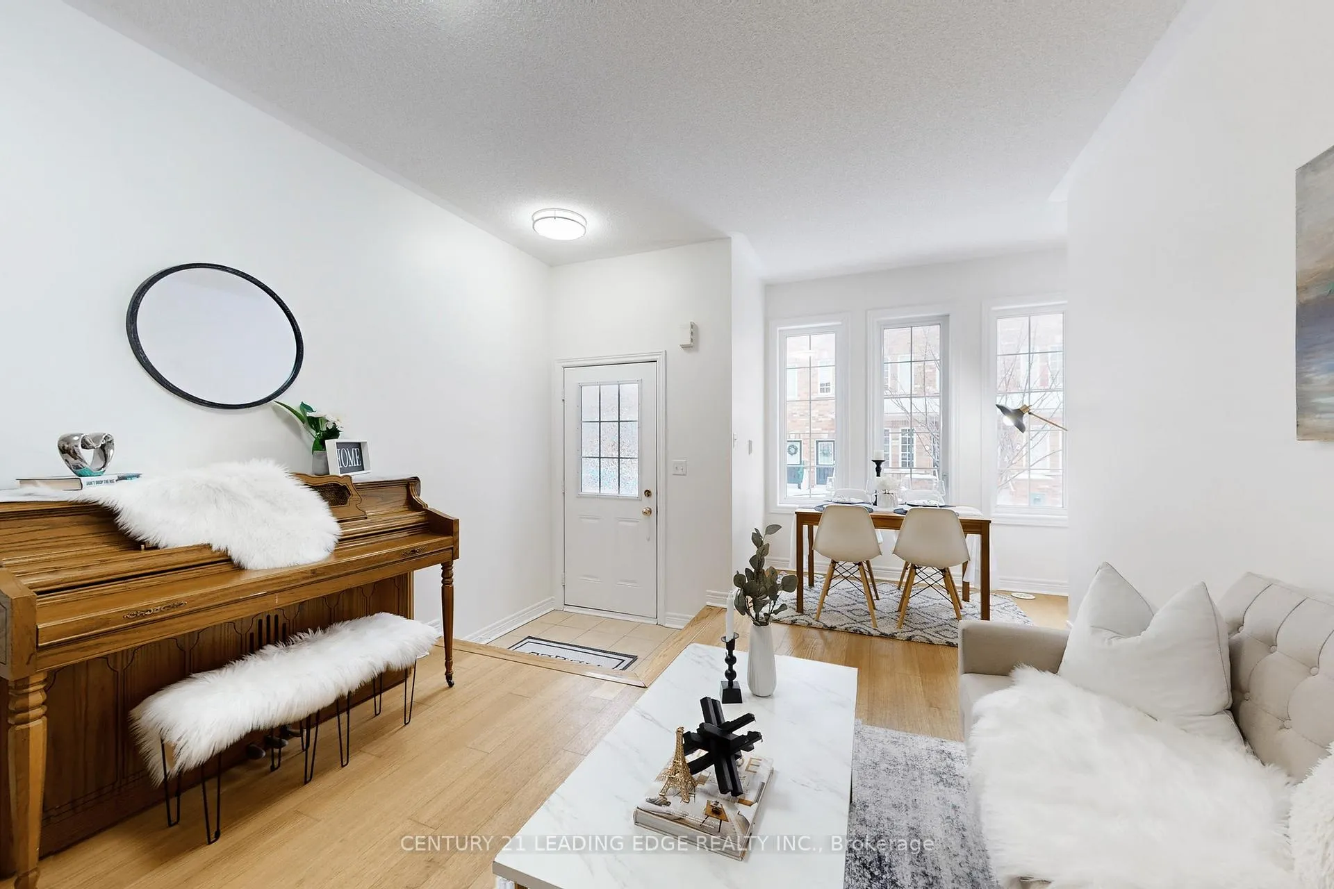 Photo 8 of 20 Carnahan Terrace, Toronto, East End-Danforth — HOMEH