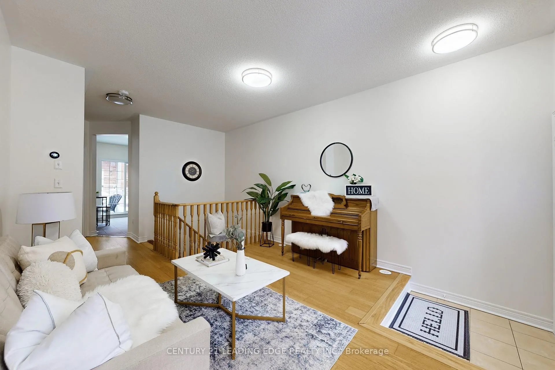 Photo 12 of 20 Carnahan Terrace, Toronto, East End-Danforth — HOMEH