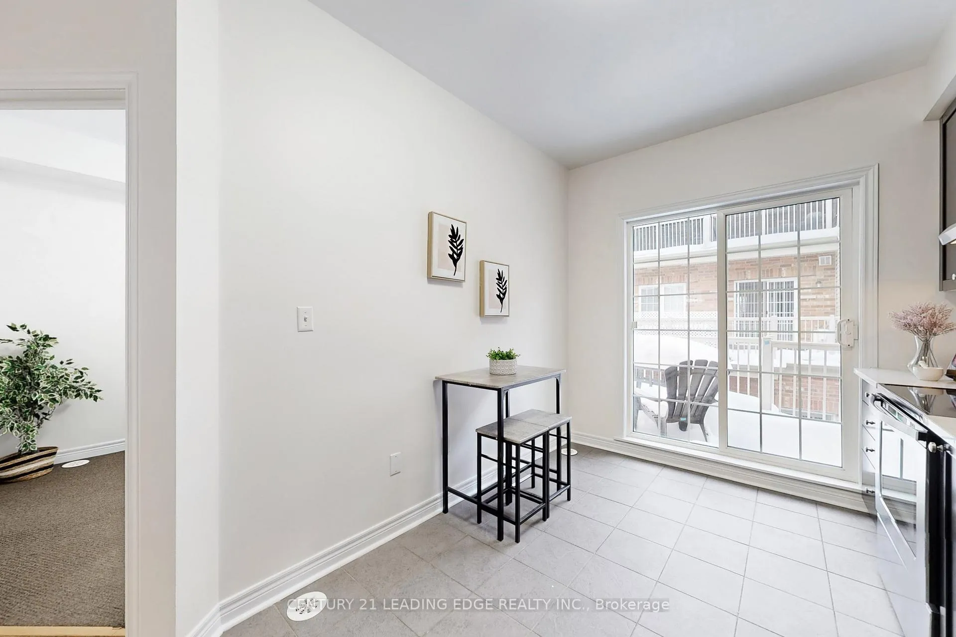 Photo 17 of 20 Carnahan Terrace, Toronto, East End-Danforth — HOMEH