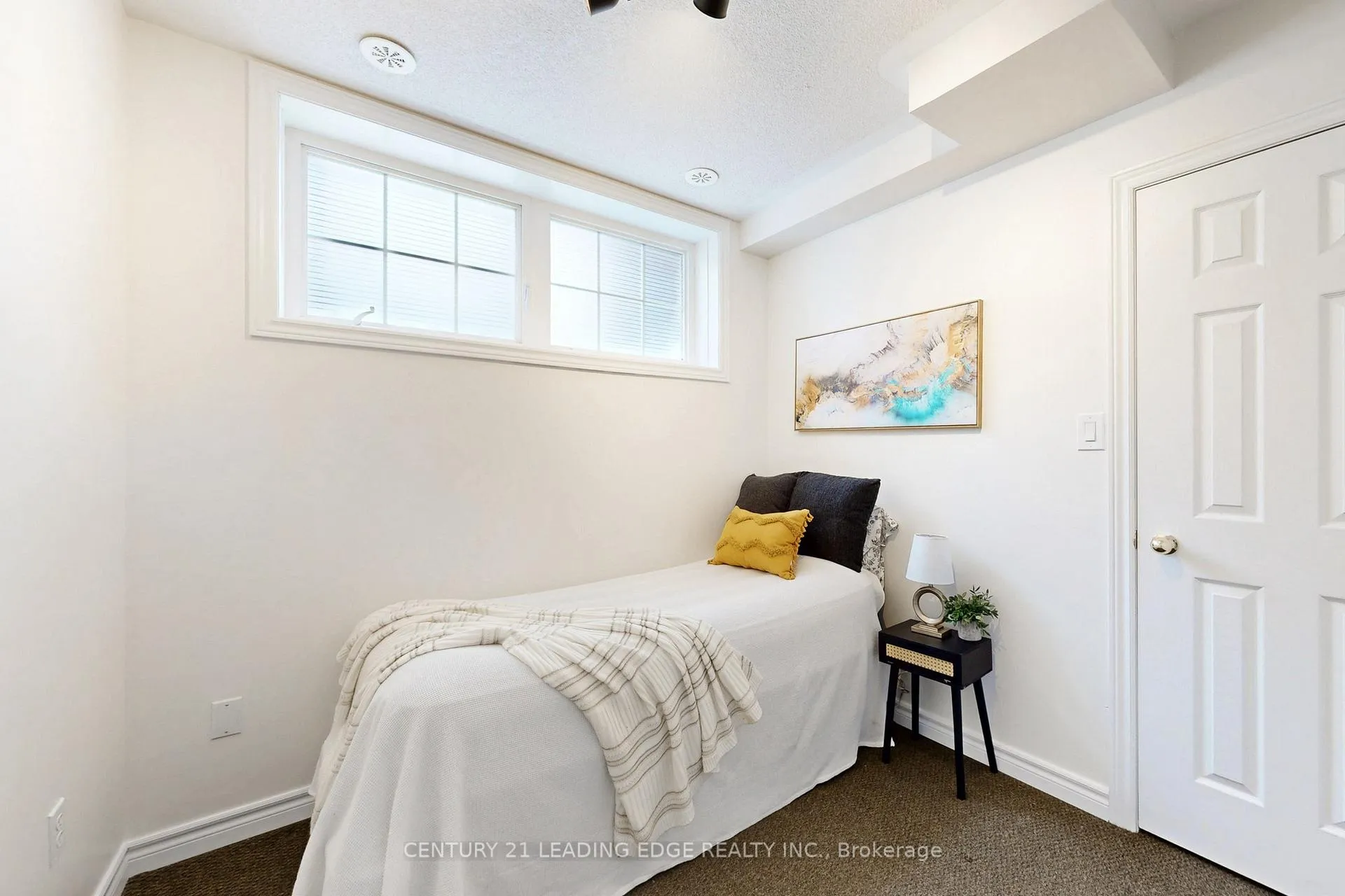 Photo 24 of 20 Carnahan Terrace, Toronto, East End-Danforth — HOMEH