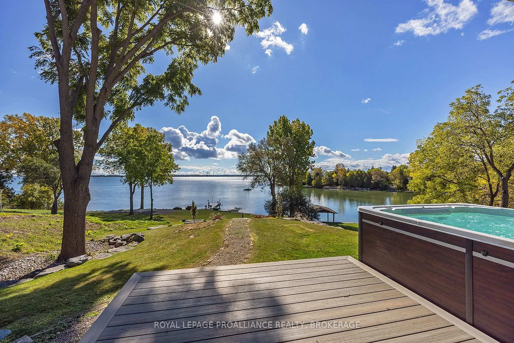 Photo 11 of 4744 Bath Road, Loyalist, Lennox and Addington - South — HOMEH