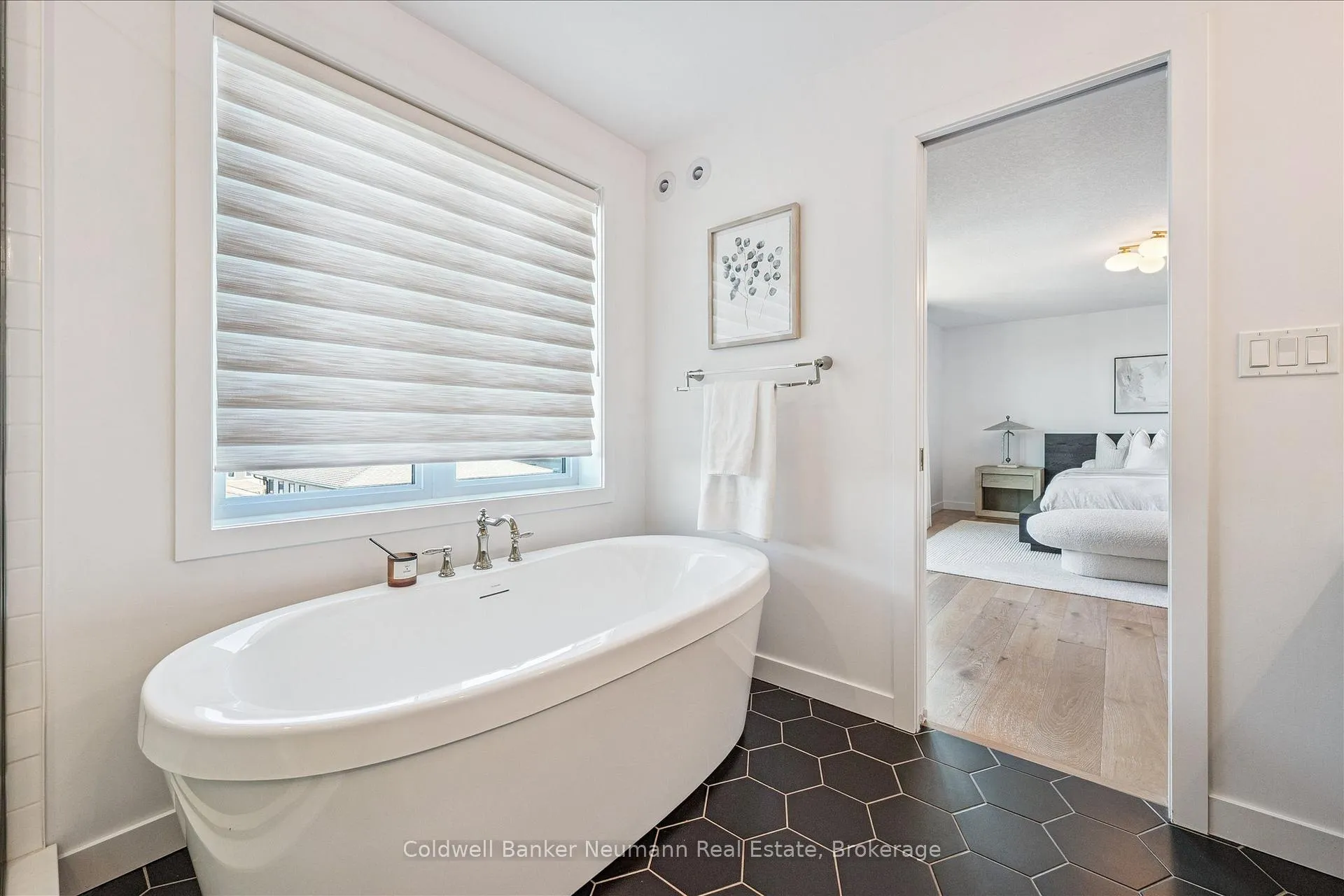 Photo 26 of 17 Ryder Avenue, Guelph, Kortright West — HOMEH
