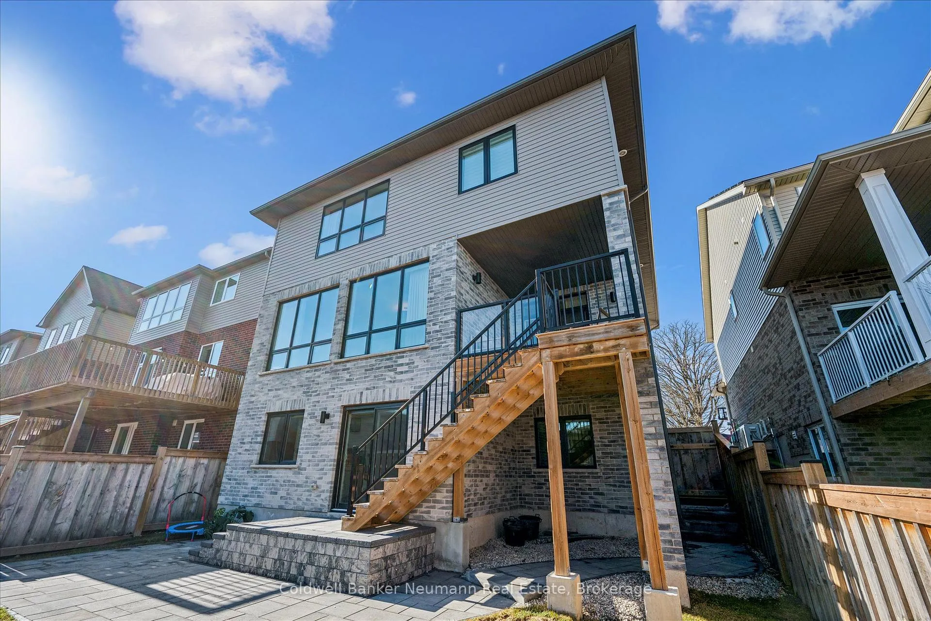 Photo 36 of 17 Ryder Avenue, Guelph, Kortright West — HOMEH