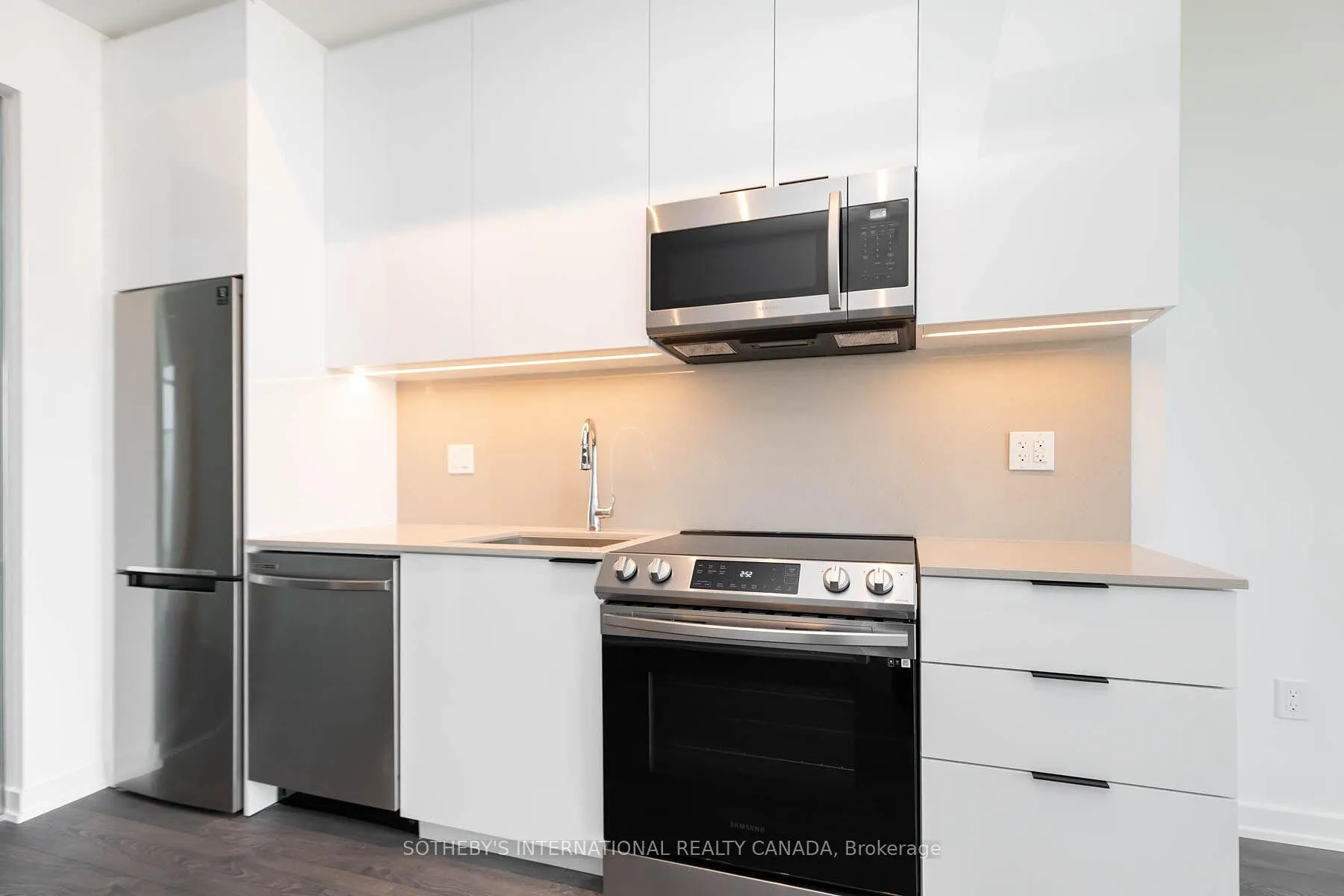 Photo 8 of Unit 1525, 50 Power Street, Toronto, Moss Park — HOMEH