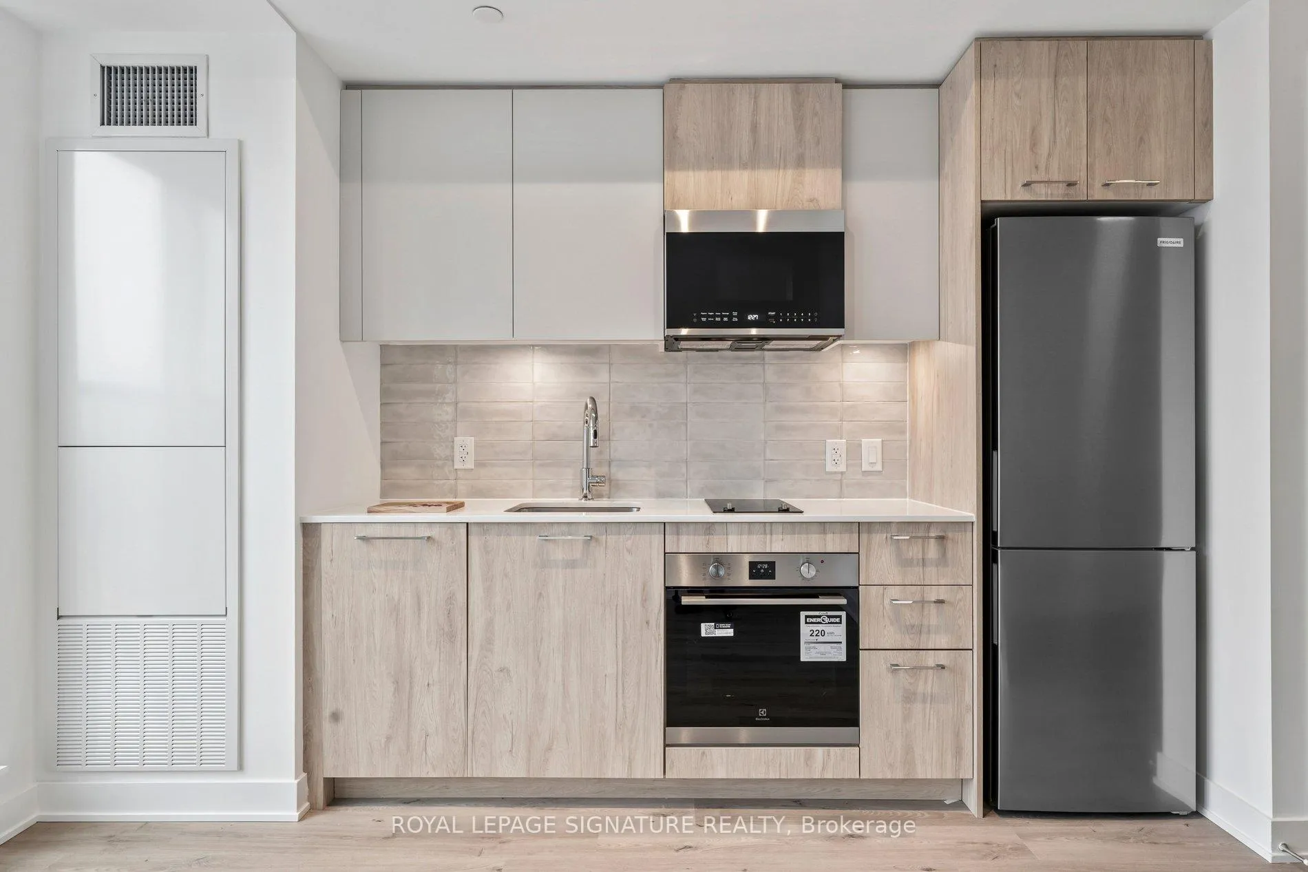 Photo 5 of Unit 727, 30 Dreamers Way, Toronto, Regent Park — HOMEH