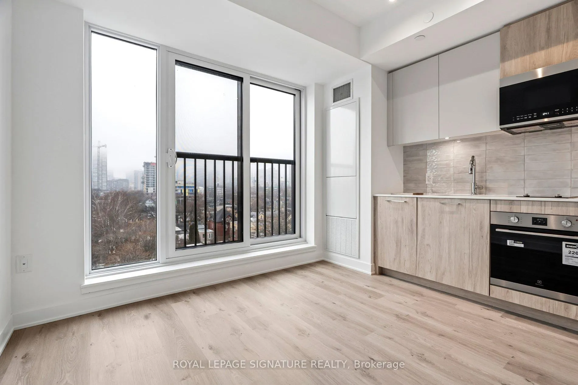 Photo 16 of Unit 727, 30 Dreamers Way, Toronto, Regent Park — HOMEH