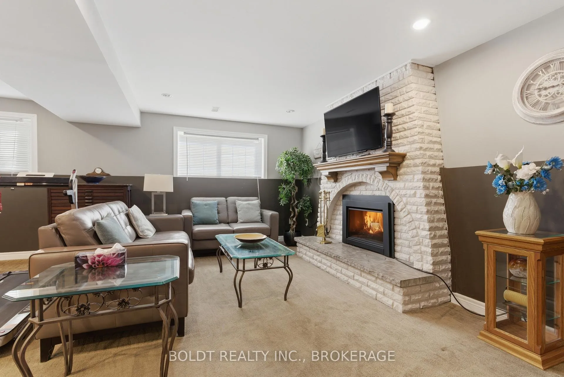 Photo 20 of 26 Glenayr Place, Welland, N. Welland — HOMEH