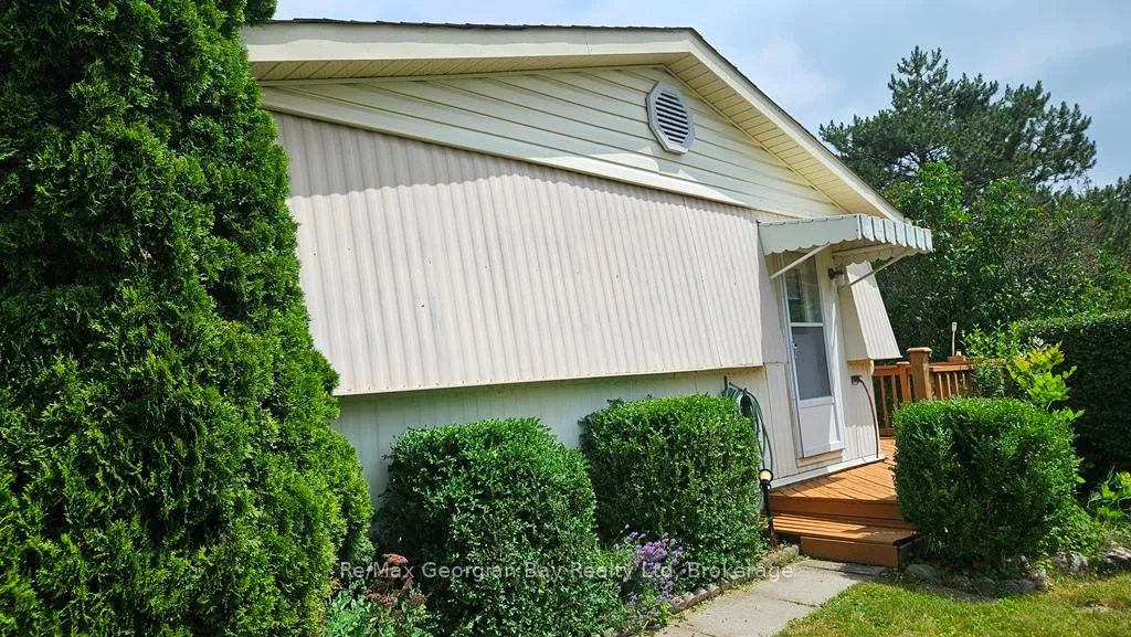 Photo 22 of 27 Mimosa Drive, Innisfil, Rural Innisfil — HOMEH