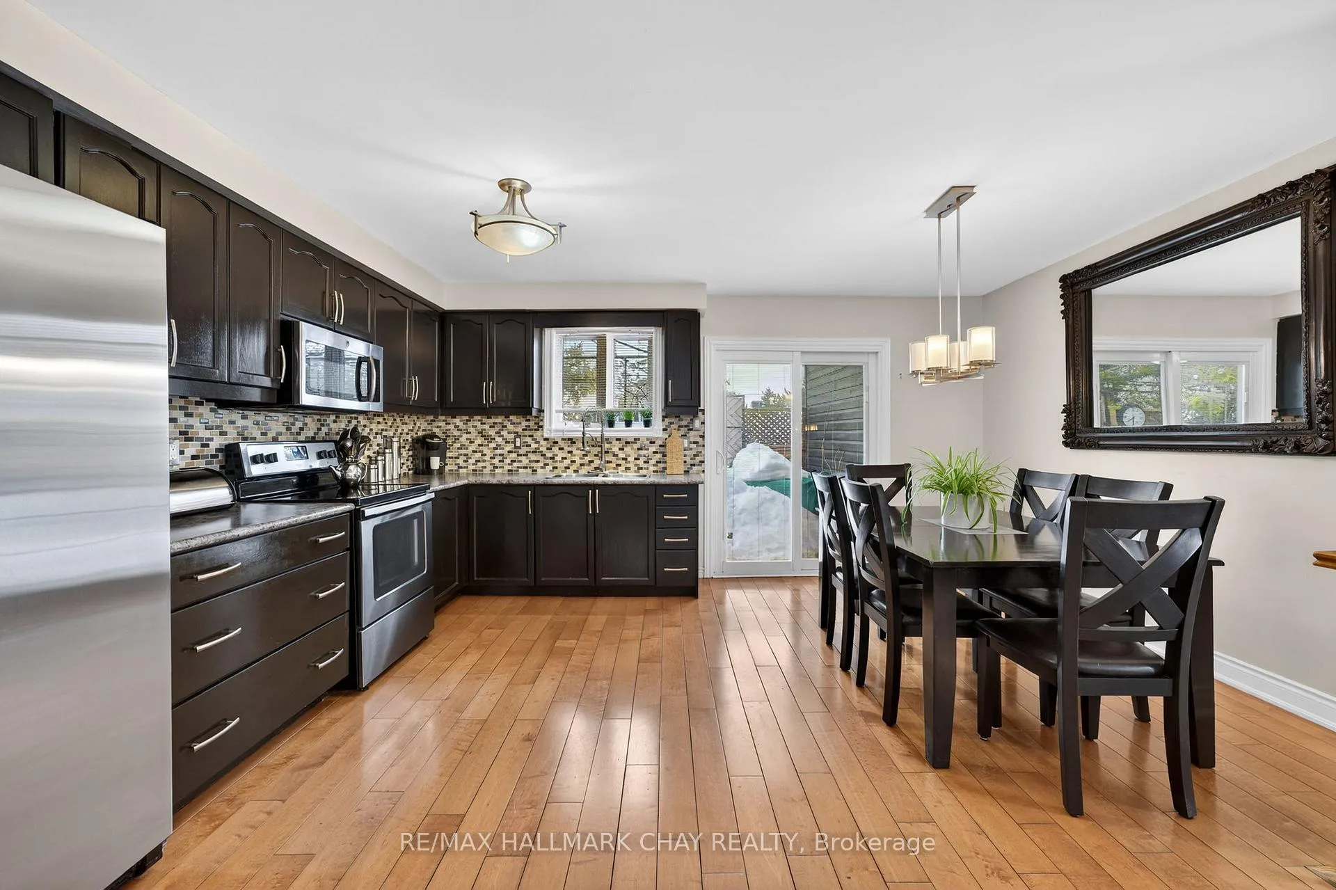 Photo 3 of 2175 Adullam Avenue, Innisfil, Alcona — HOMEH