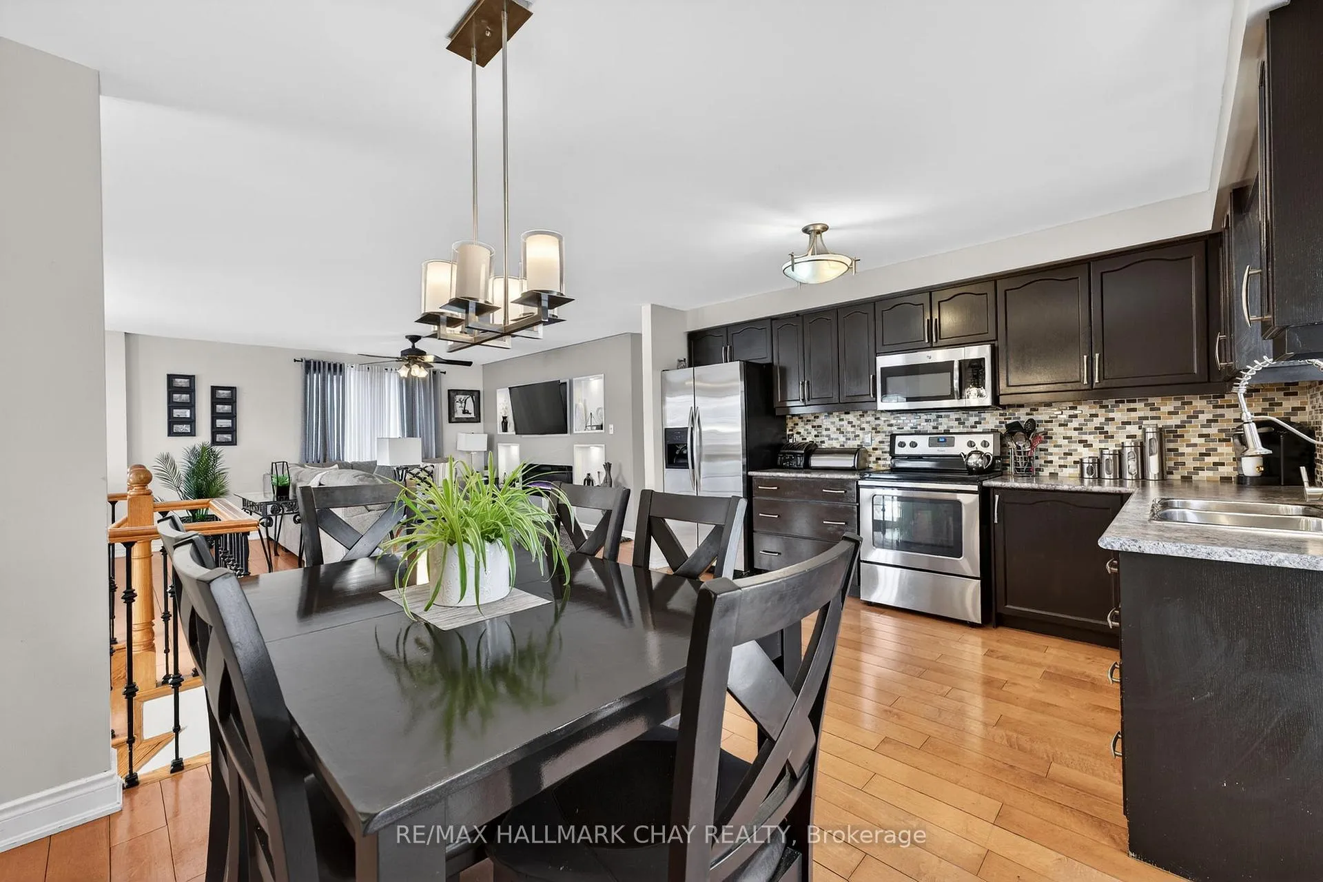 Photo 4 of 2175 Adullam Avenue, Innisfil, Alcona — HOMEH
