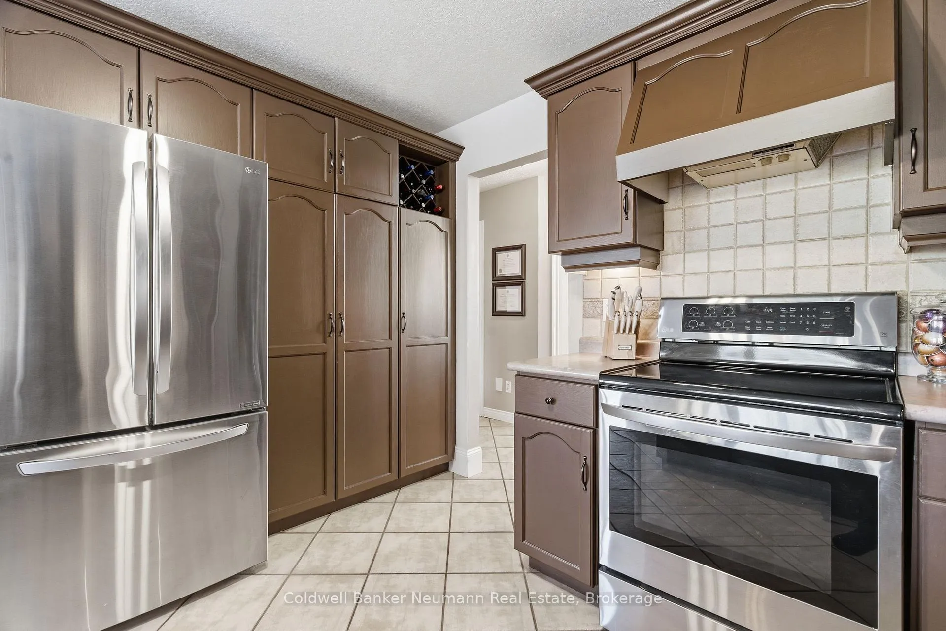 Photo 12 of 45 Fieldstone Road, Guelph, Kortright East — HOMEH