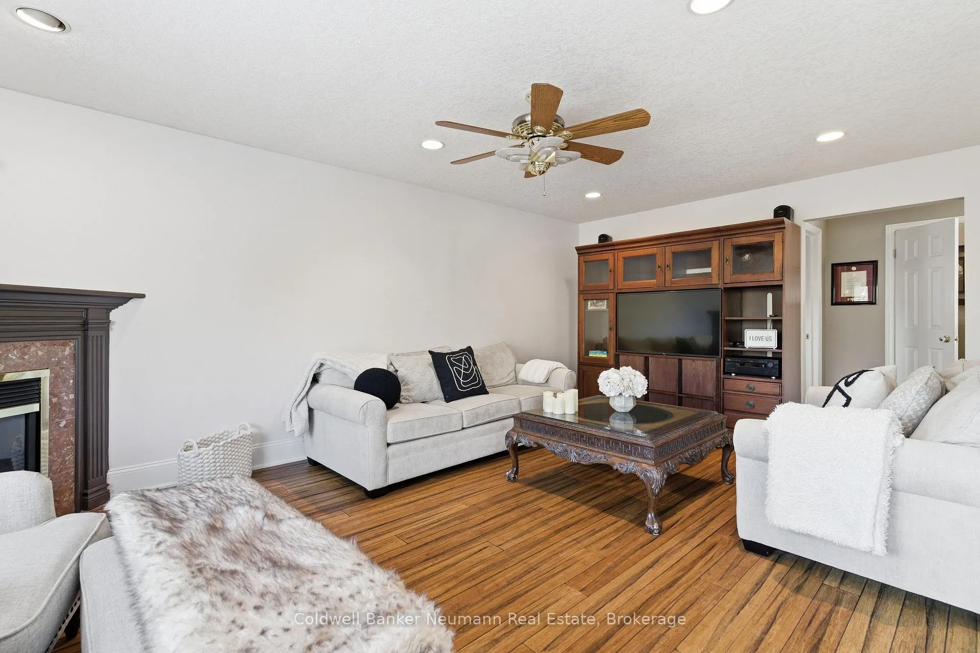 Photo 15 of 45 Fieldstone Road, Guelph, Kortright East — HOMEH