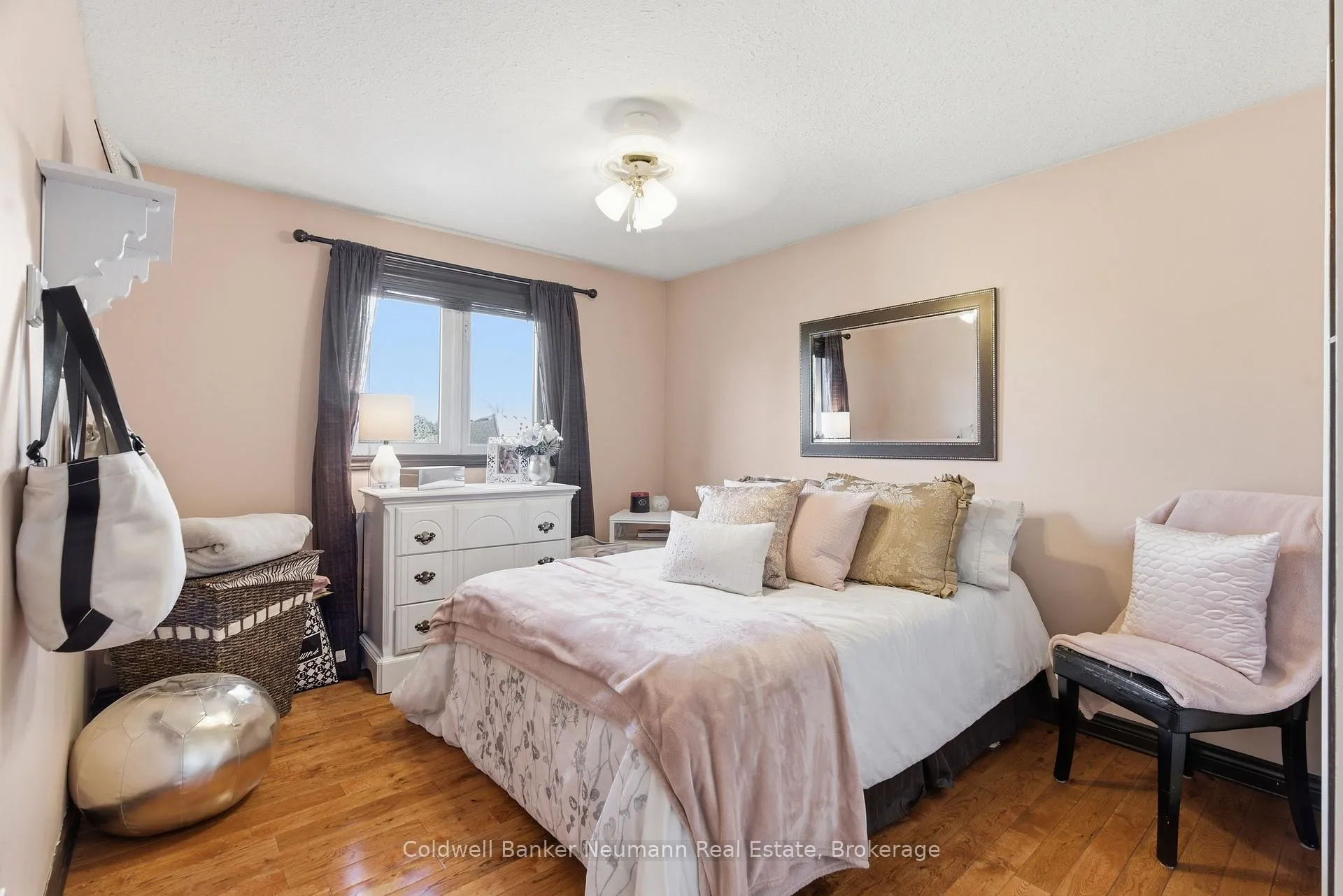 Photo 24 of 45 Fieldstone Road, Guelph, Kortright East — HOMEH