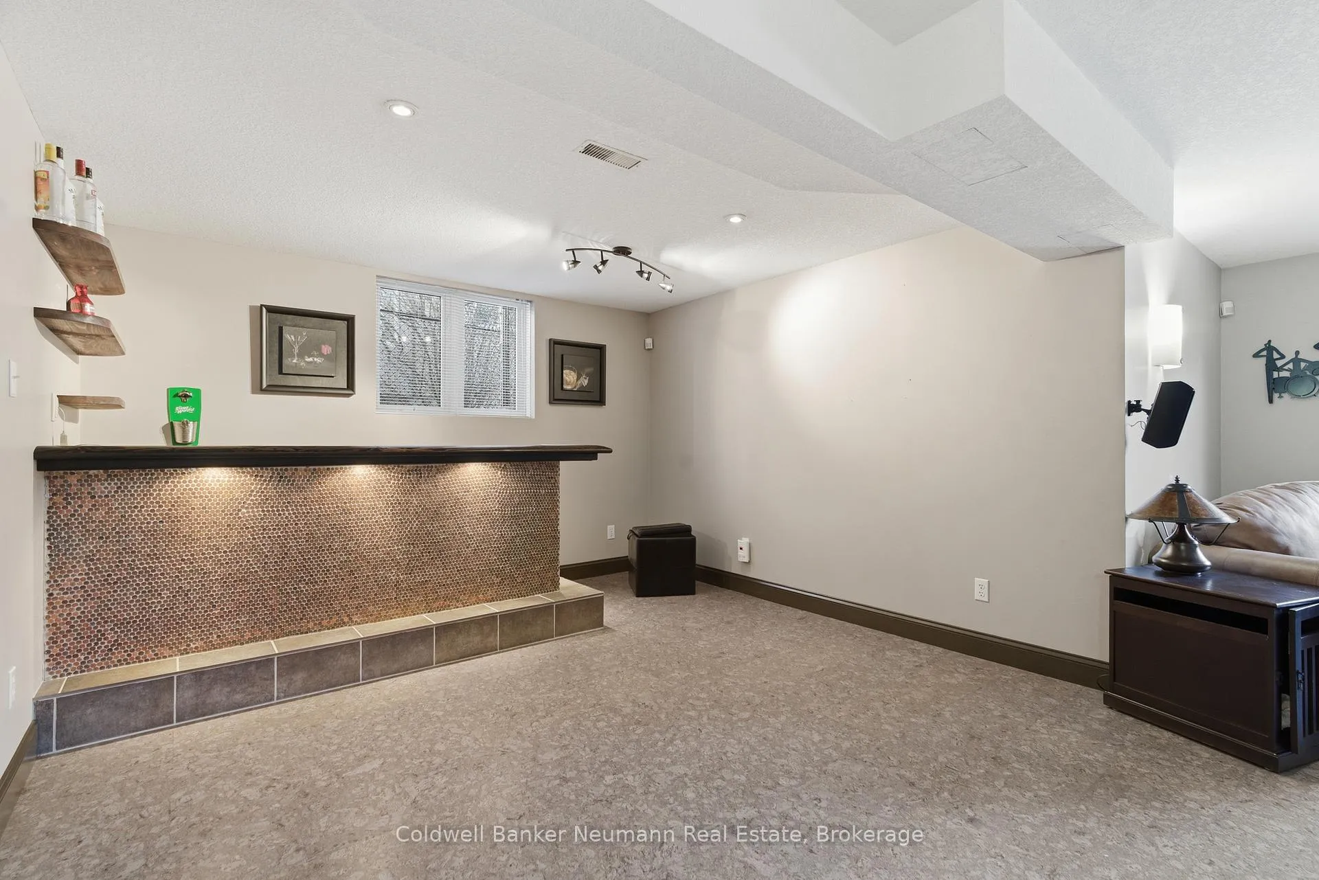 Photo 30 of 45 Fieldstone Road, Guelph, Kortright East — HOMEH