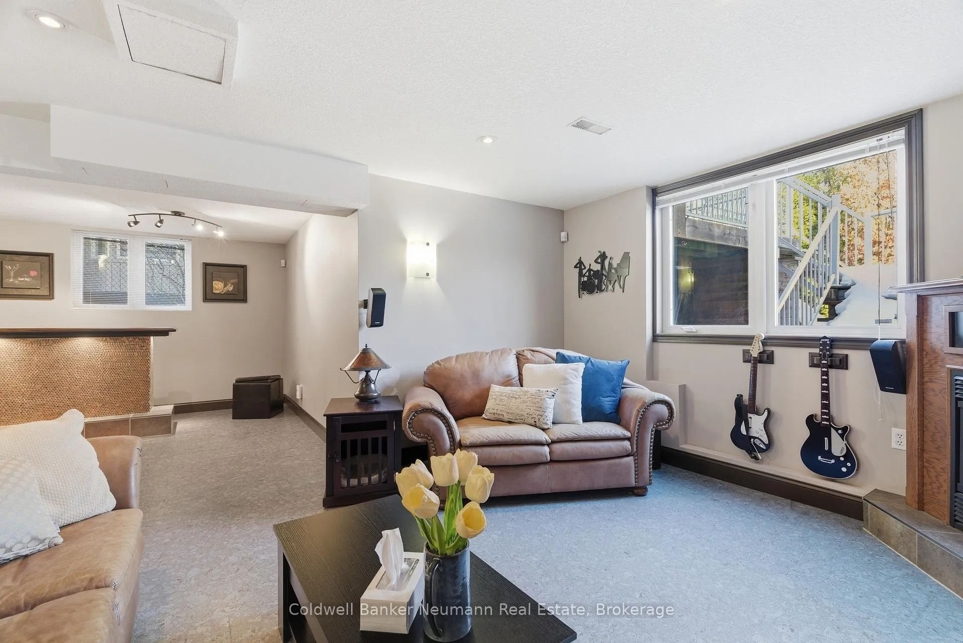 Photo 32 of 45 Fieldstone Road, Guelph, Kortright East — HOMEH
