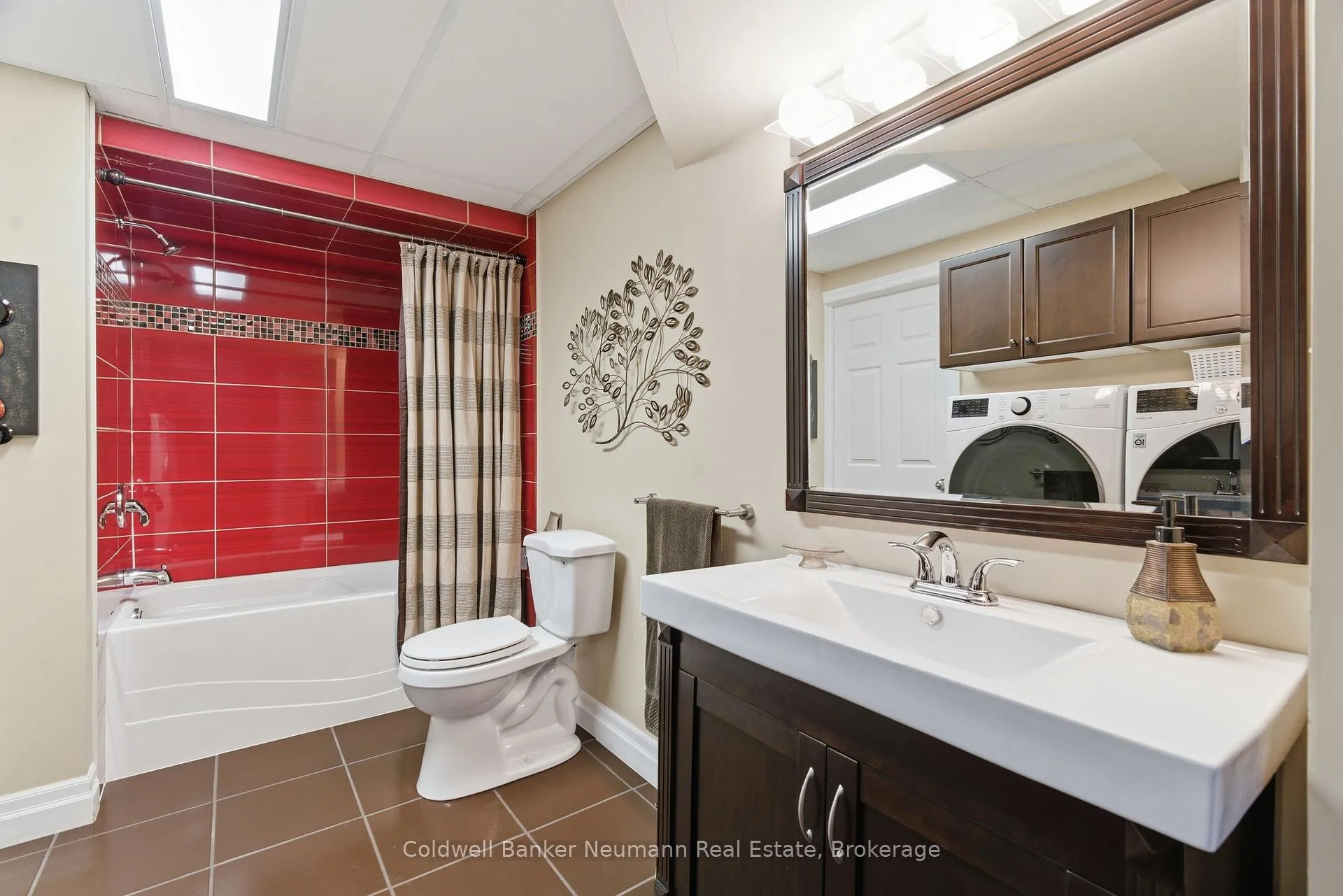 Photo 34 of 45 Fieldstone Road, Guelph, Kortright East — HOMEH