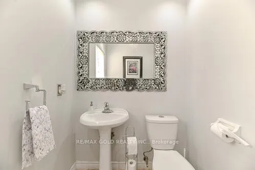 Photo 23 of 63 Hiberton Crescent, Brampton, Fletcher's Meadow — HOMEH