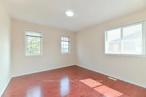 Photo 34 of 63 Hiberton Crescent, Brampton, Fletcher's Meadow — HOMEH
