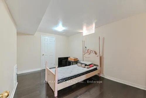 Photo 44 of 63 Hiberton Crescent, Brampton, Fletcher's Meadow — HOMEH