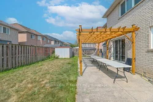 Photo 50 of 63 Hiberton Crescent, Brampton, Fletcher's Meadow — HOMEH