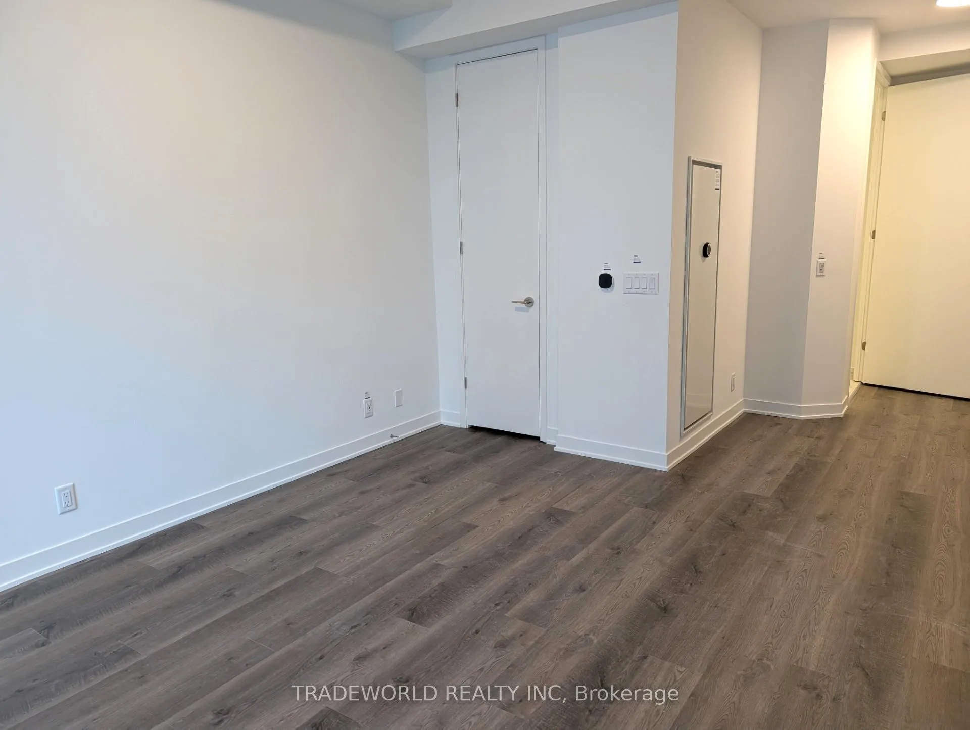 Photo 7 of Unit 2311, 180 Front Street E, Toronto, Moss Park — HOMEH