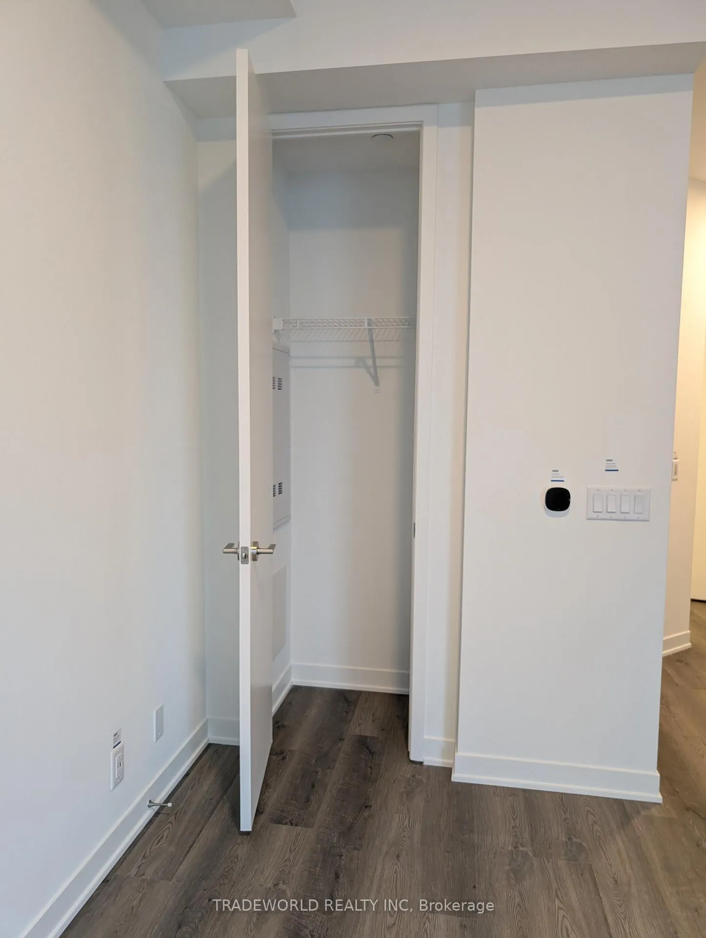 Photo 8 of Unit 2311, 180 Front Street E, Toronto, Moss Park — HOMEH