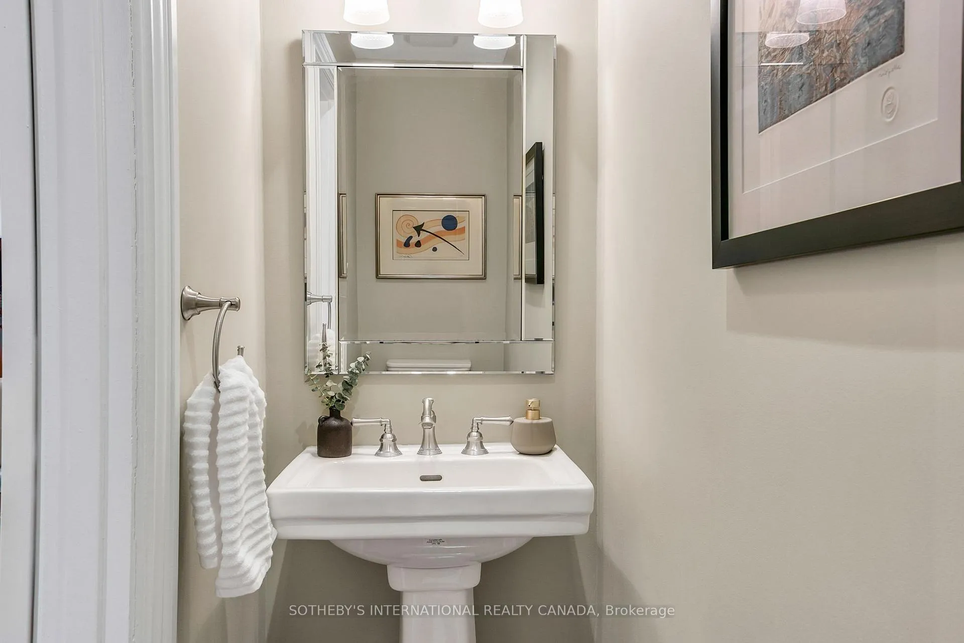 Photo 22 of 389 Carlton Street, Toronto, Cabbagetown-South St. James Town — HOMEH