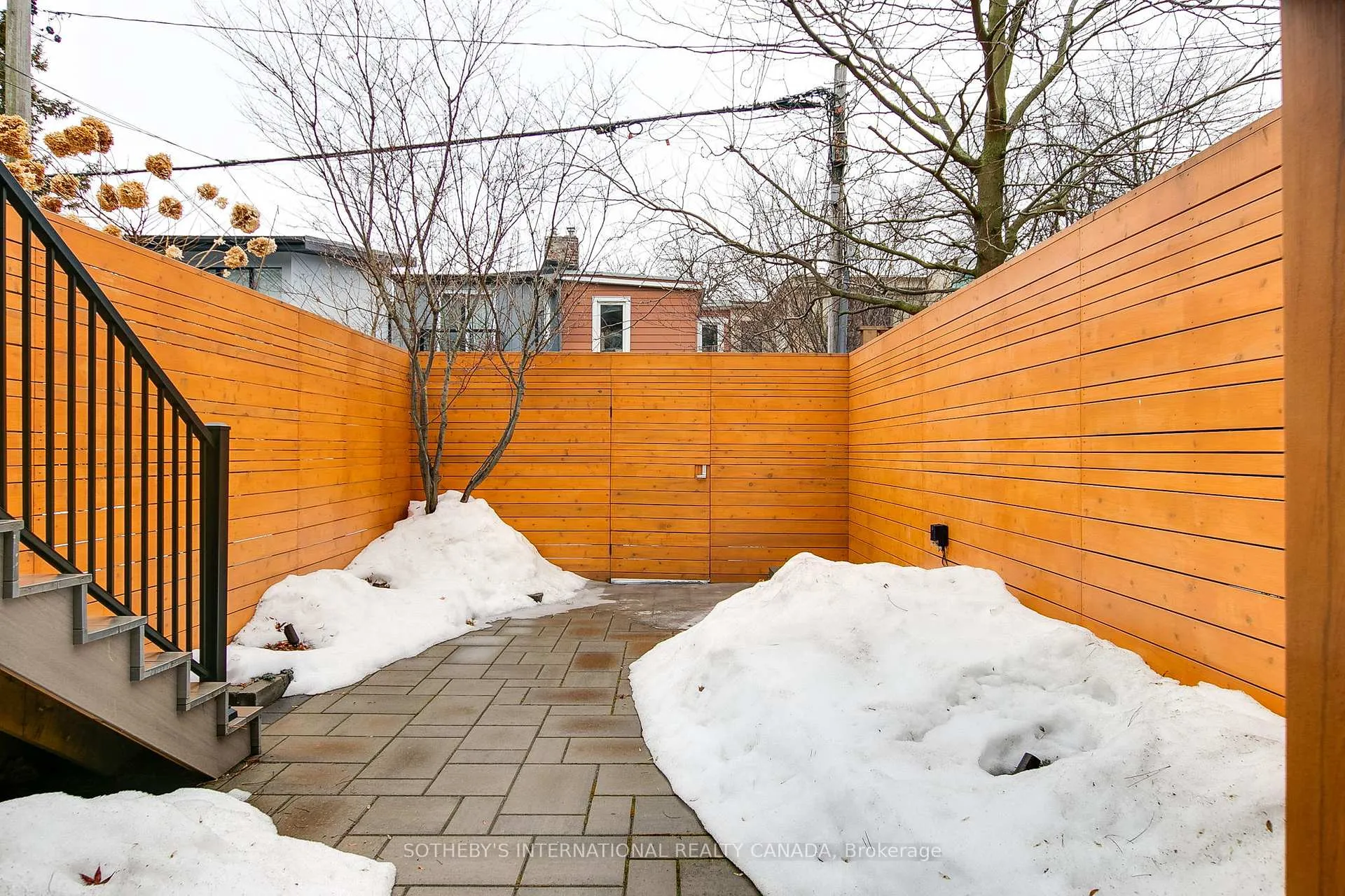 Photo 33 of 389 Carlton Street, Toronto, Cabbagetown-South St. James Town — HOMEH