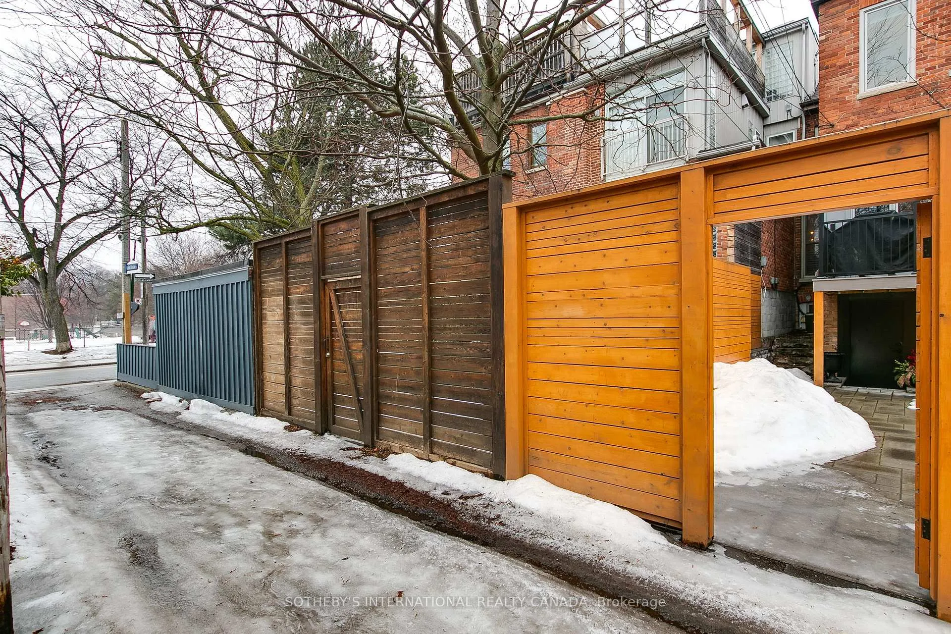 Photo 36 of 389 Carlton Street, Toronto, Cabbagetown-South St. James Town — HOMEH