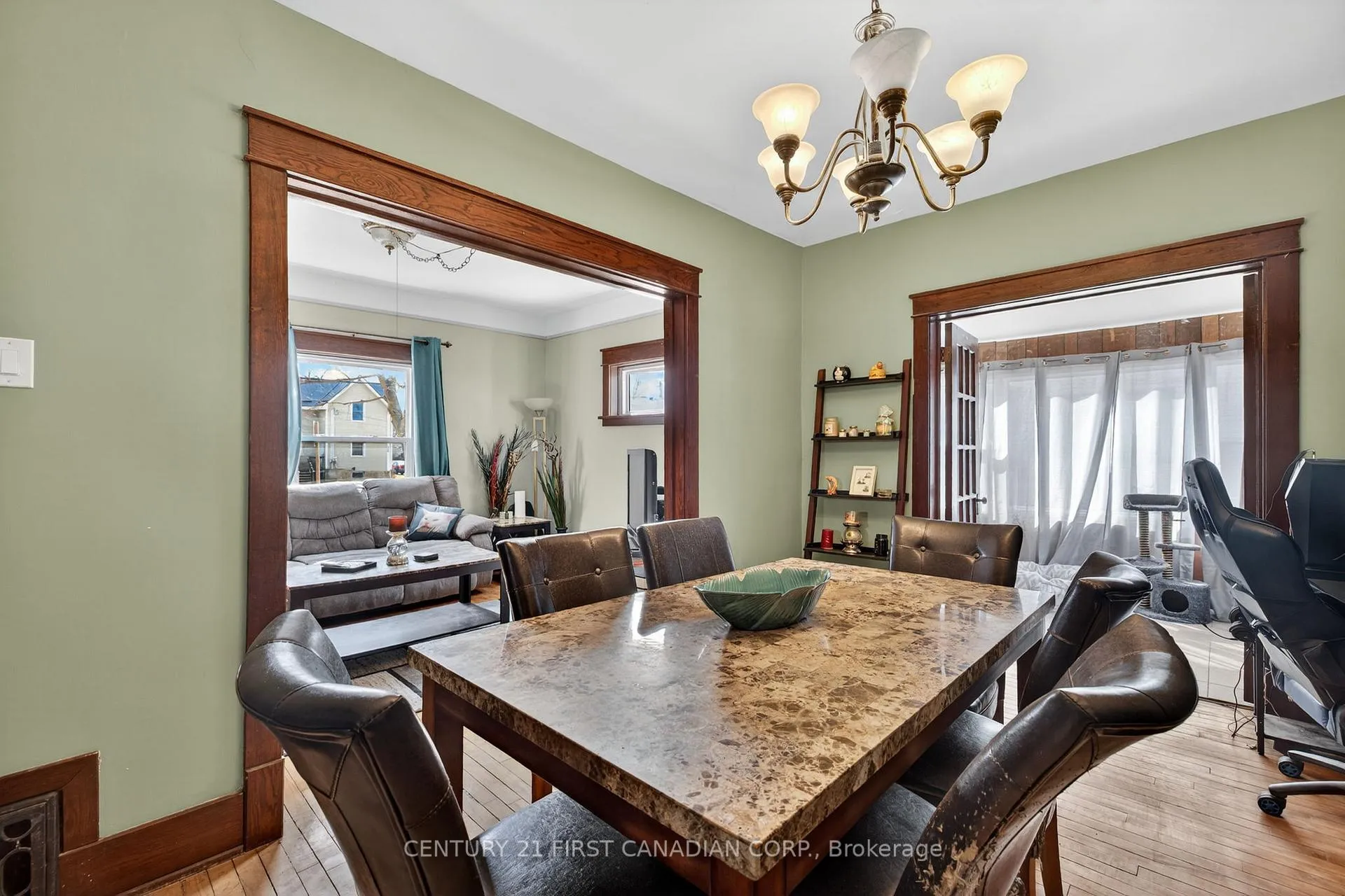 Photo 13 of 159 Main Street, North Middlesex, Parkhill — HOMEH