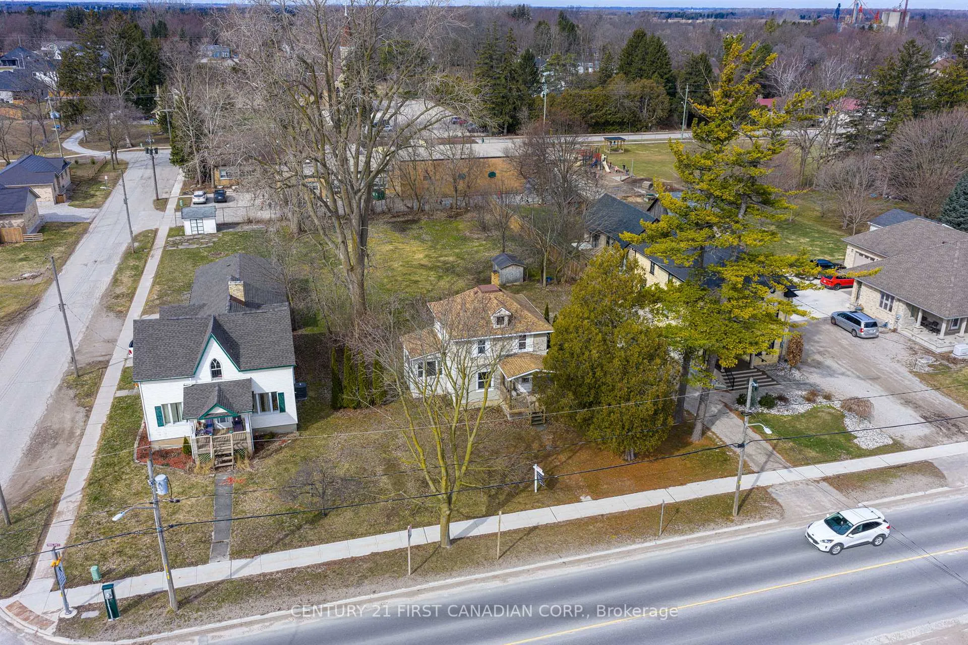 Photo 35 of 159 Main Street, North Middlesex, Parkhill — HOMEH