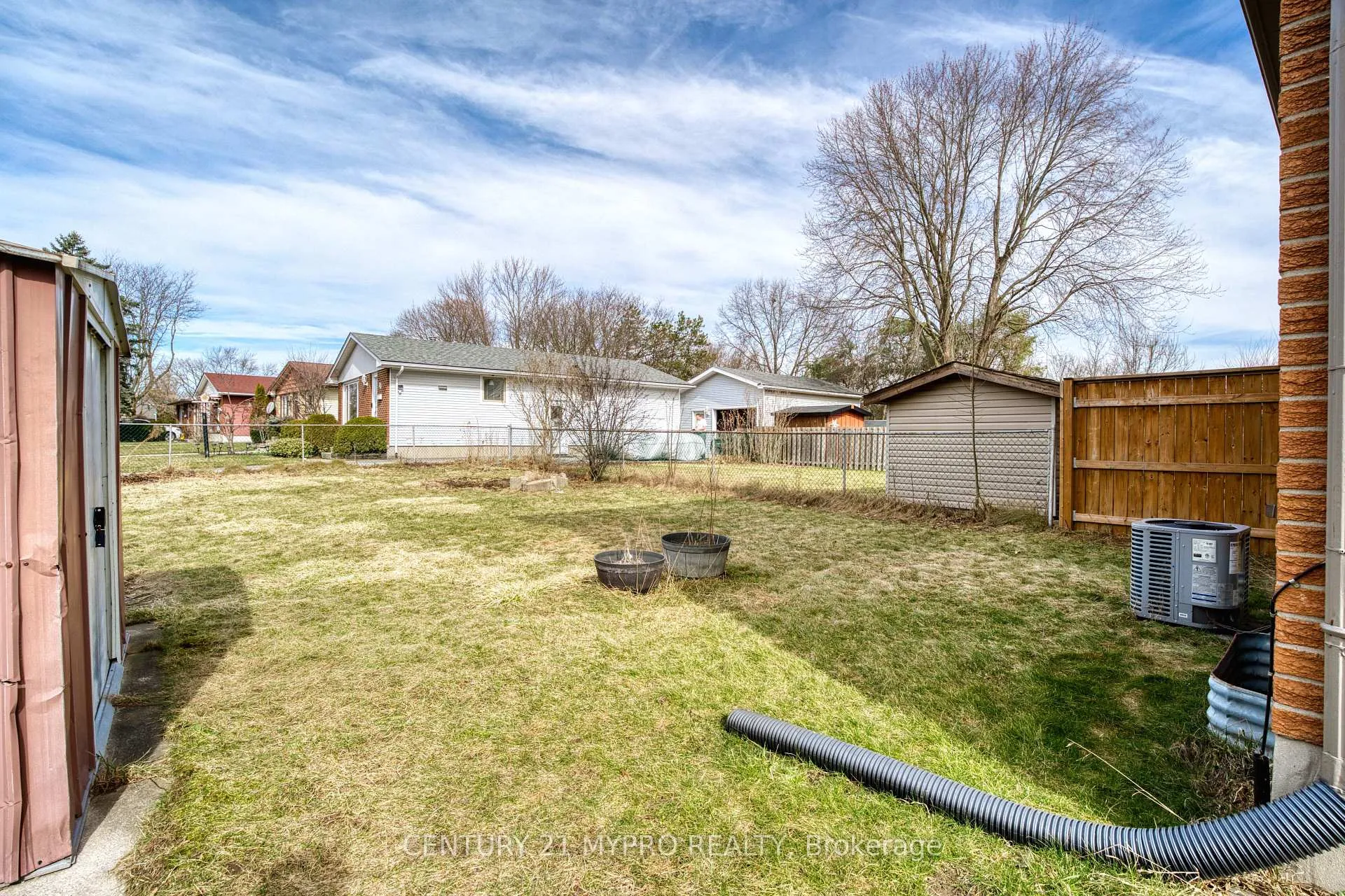 Photo 31 of 1710 Culver Drive, London, East H — HOMEH