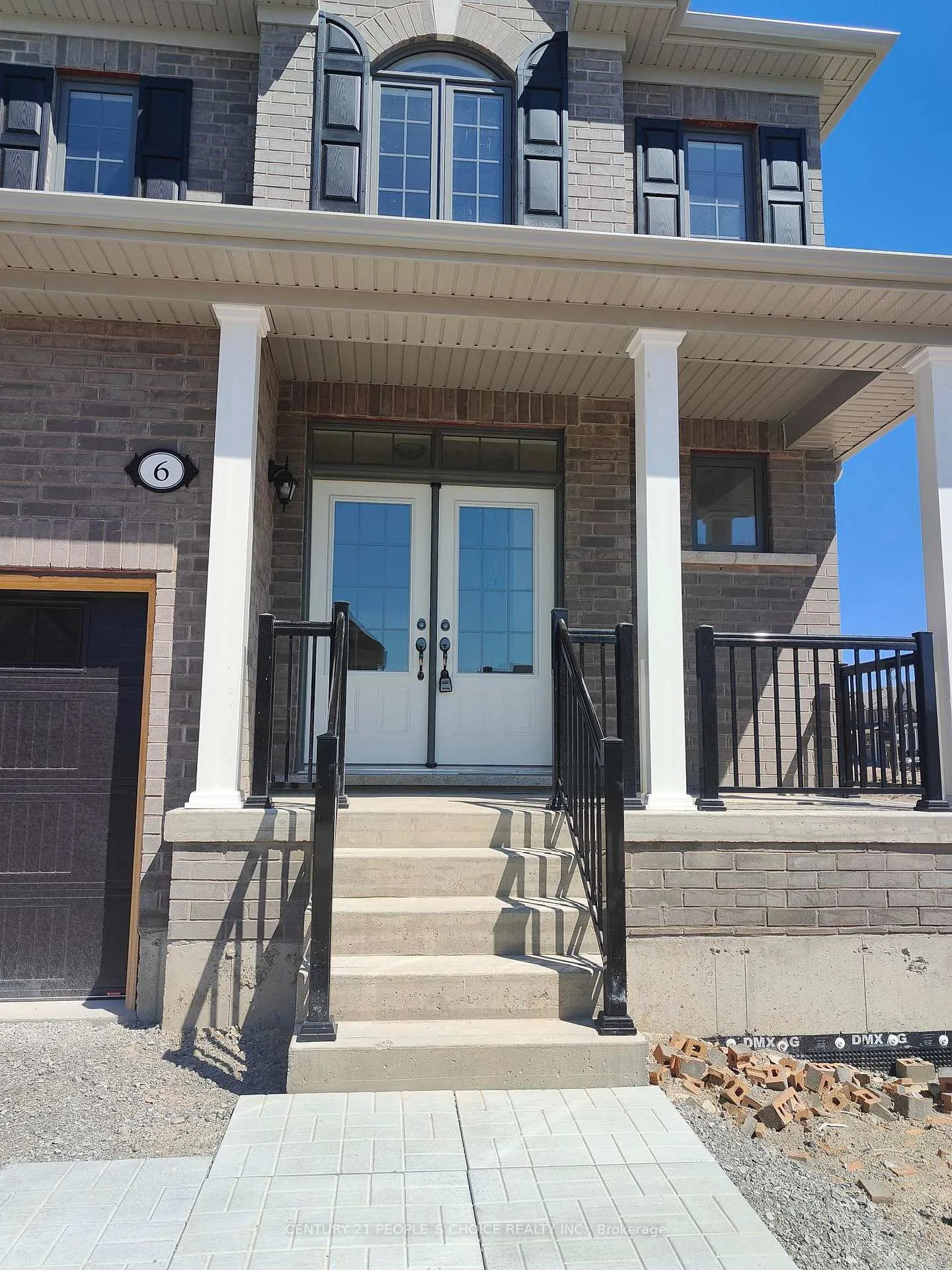 Photo 2 of 6 Fenn Crescent, New Tecumseth, Alliston — HOMEH